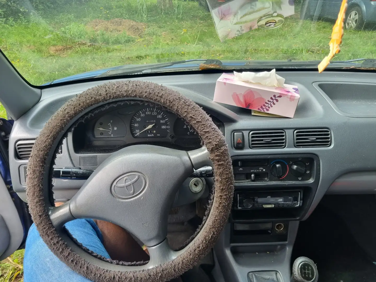 Toyota Starlet 1.3i 16v XS - 1