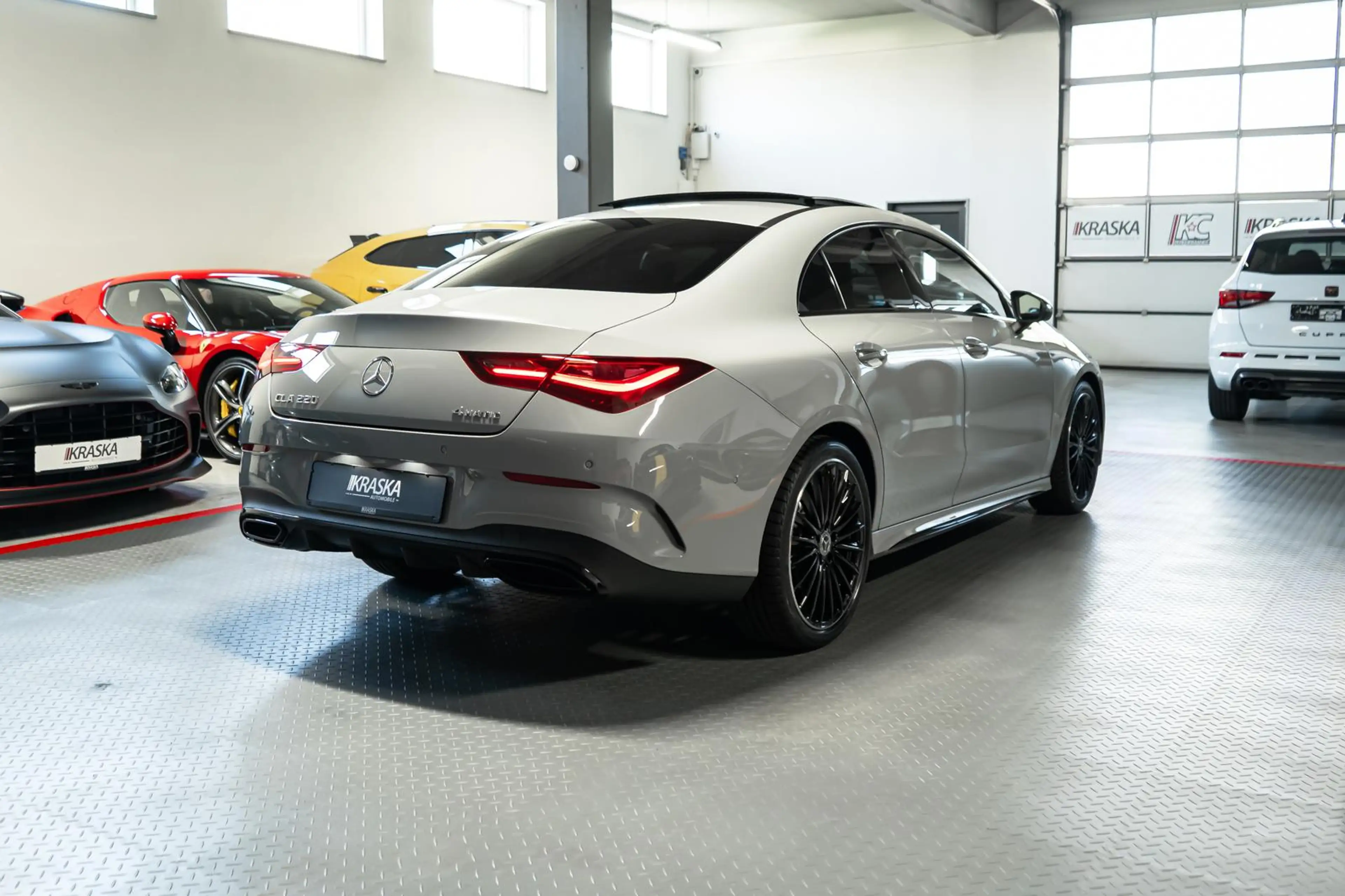 Mercedes-Benz CLA 220 4M Special Edition AMG Line RFK PANO APP — photo 6