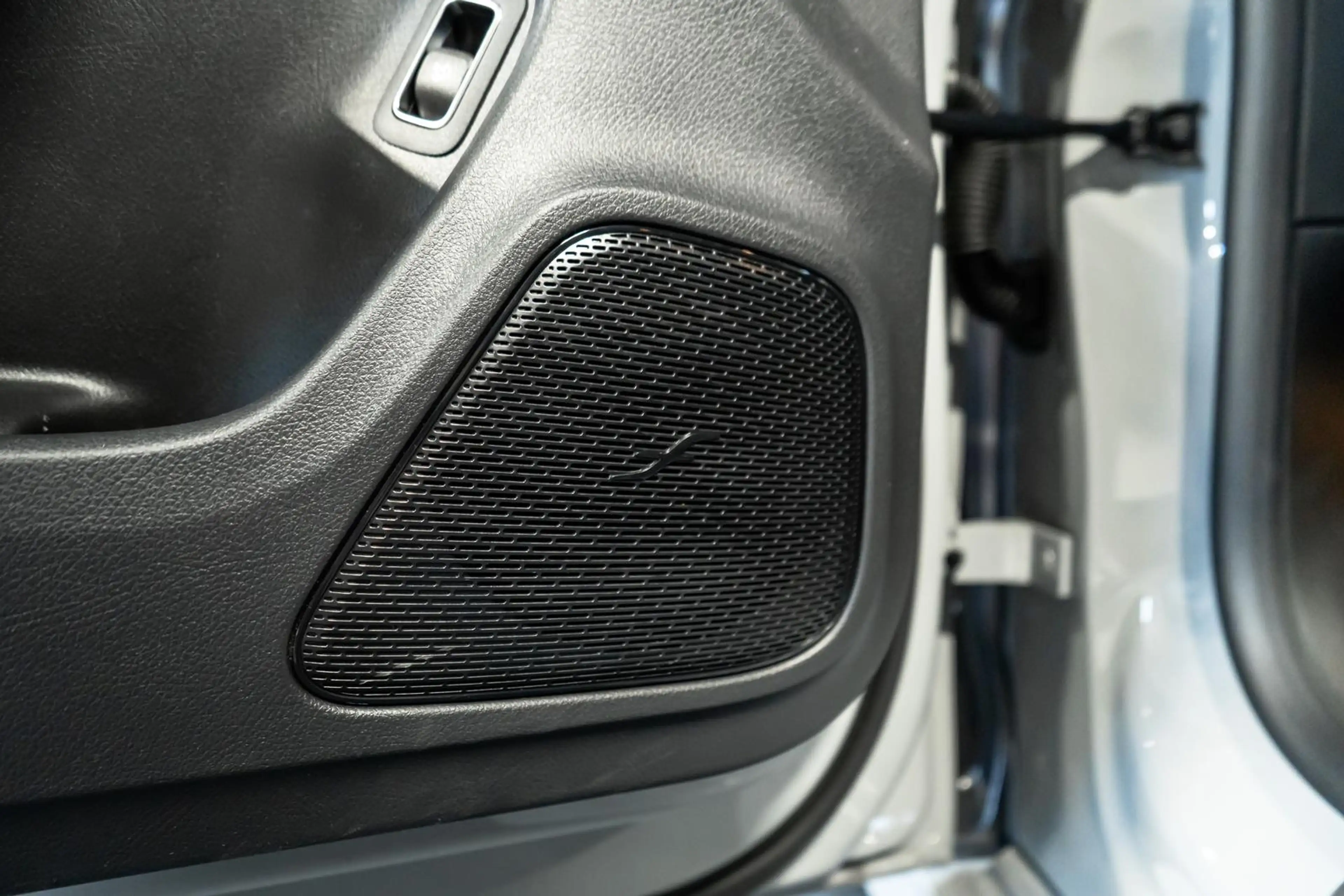 Mercedes-Benz CLA 220 4M Special Edition AMG Line RFK PANO APP — photo 12