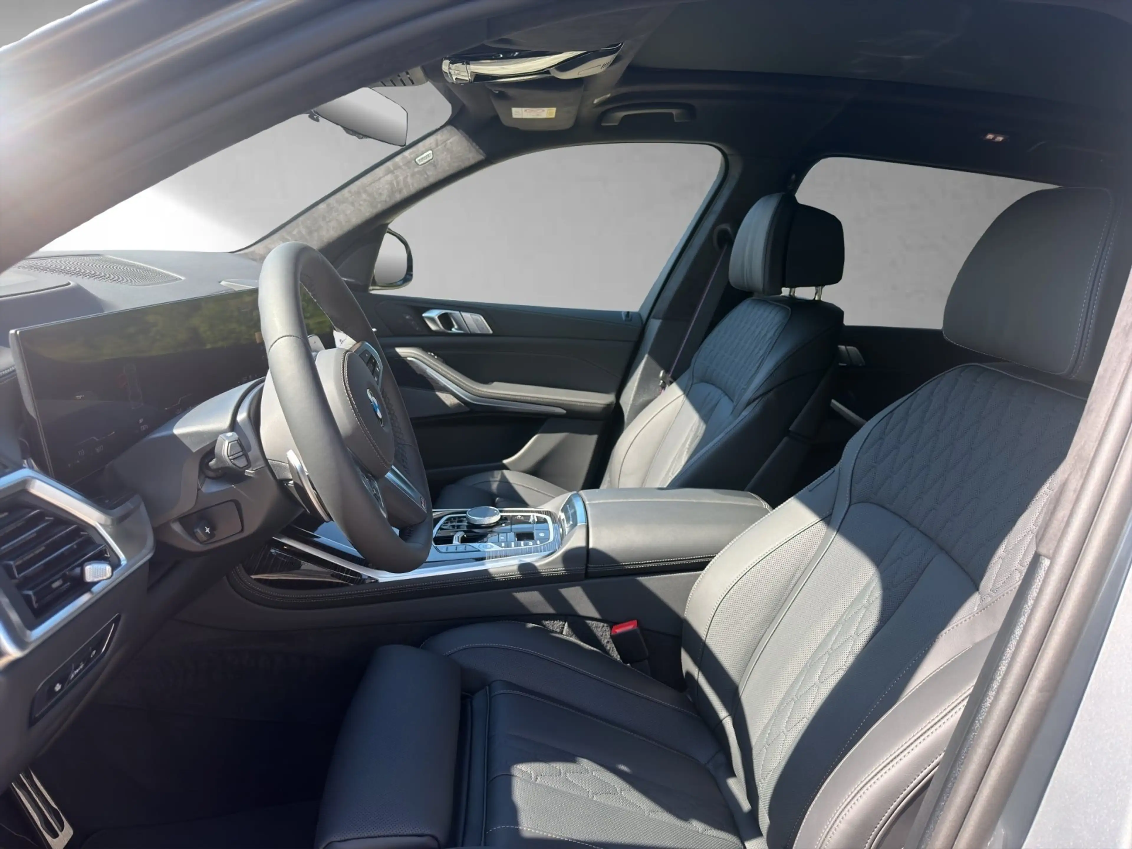 BMW X7 xDrive40d — photo 9