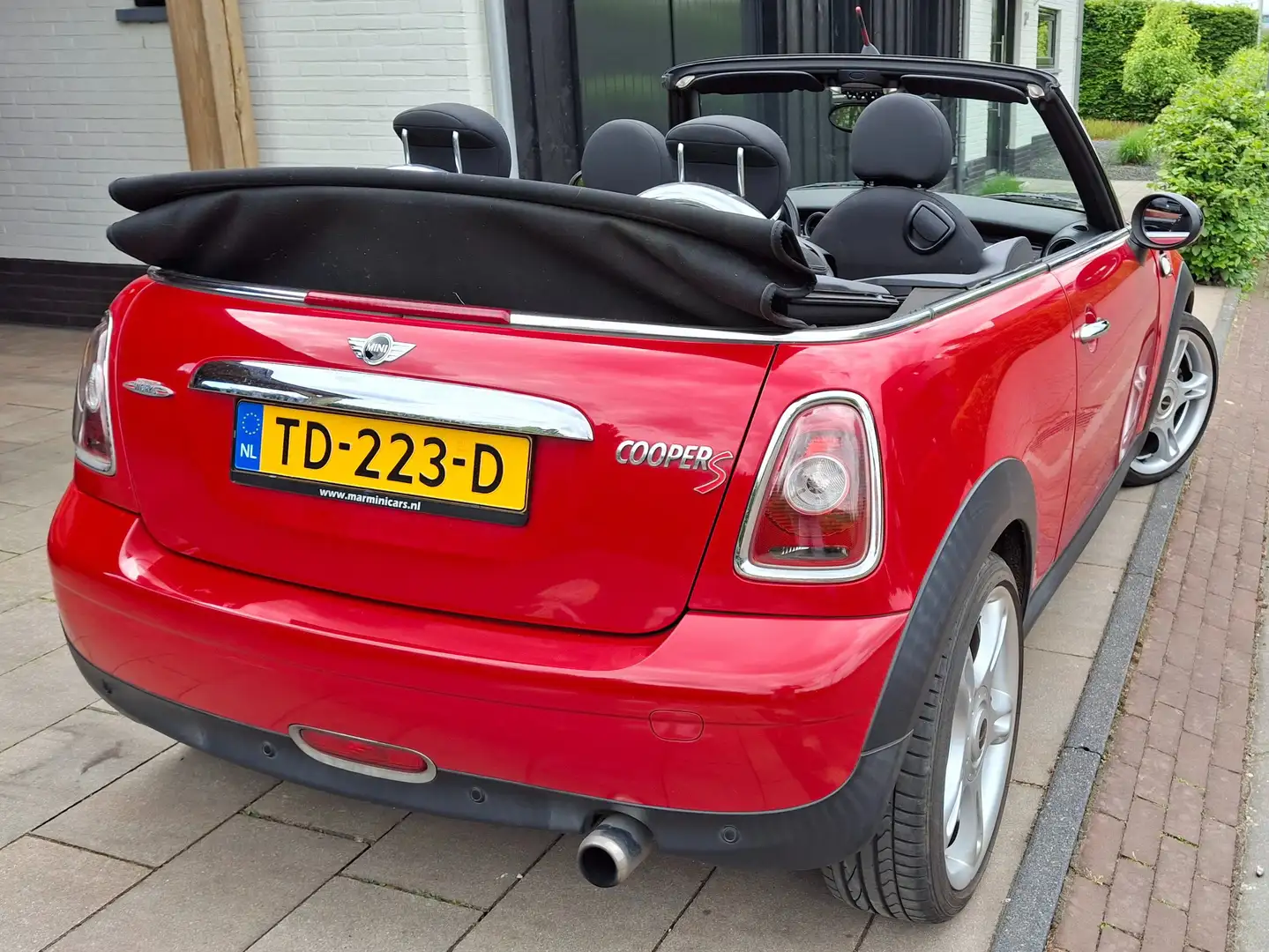 MINI Cooper Cooper 1.6 Cooper Rood - 2
