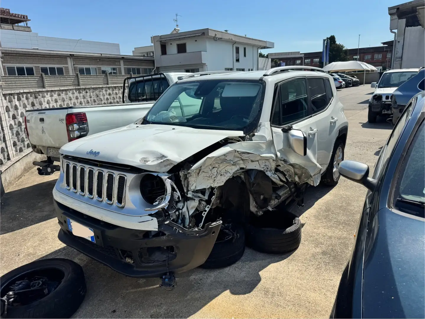 Jeep Renegade 1.4 m-air Limited fwd 140cv INCIDENTATA Bianco - 2