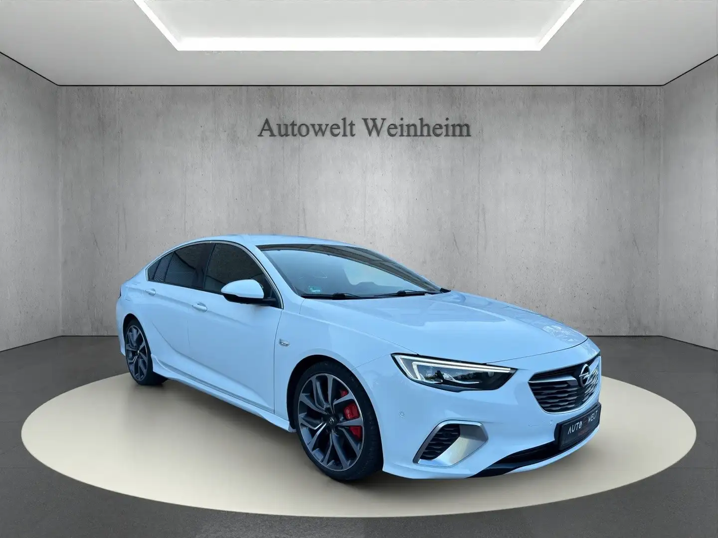 Opel Insignia INSIGNIA°B°GRAND°SPORT°GSi°4x4°MASSAGE°AUT° Blanc - 1