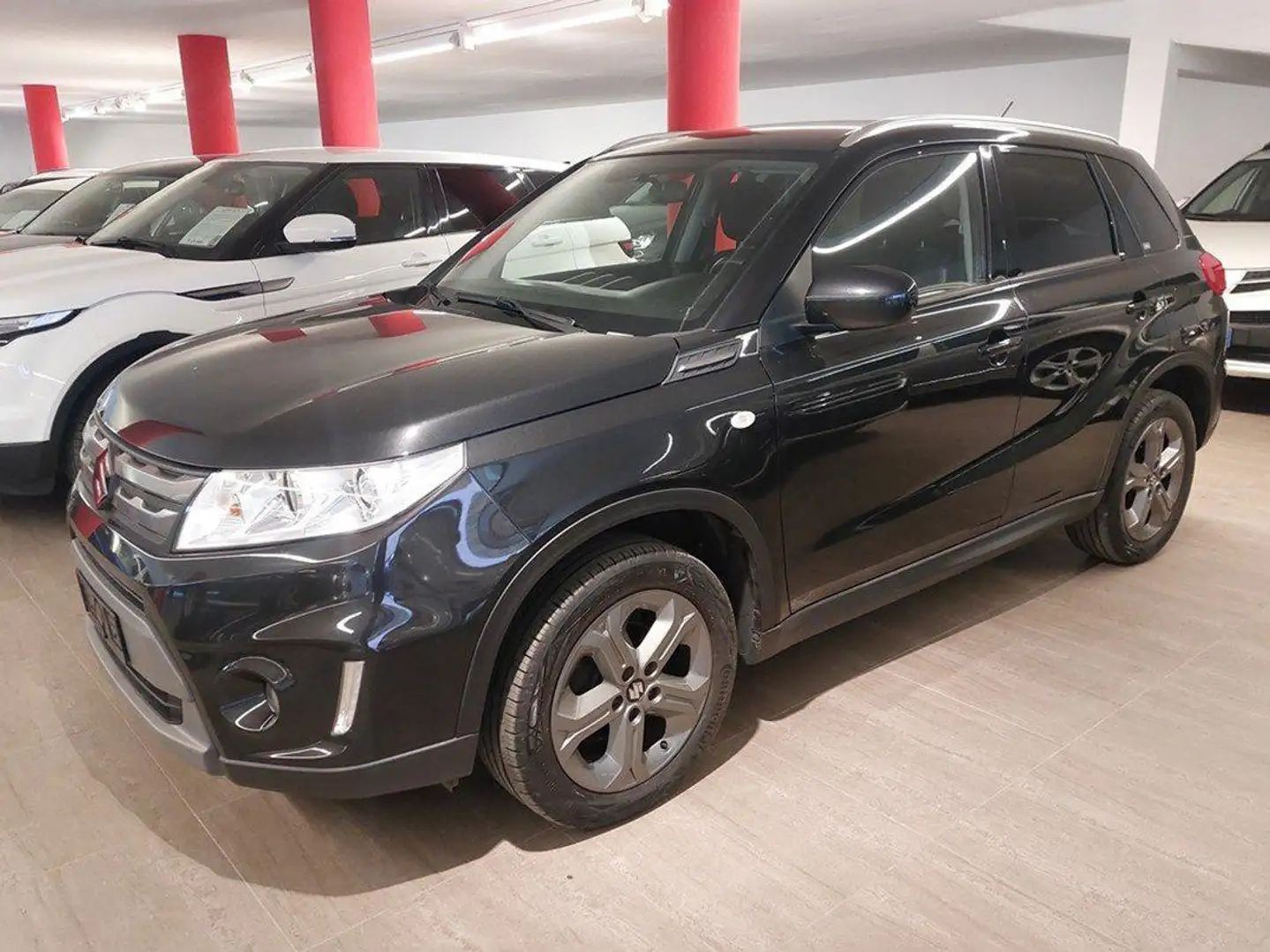 Suzuki Vitara 1.6 DDIS 4x4 Allgrip 120 CV Euro 6 Nero - 1