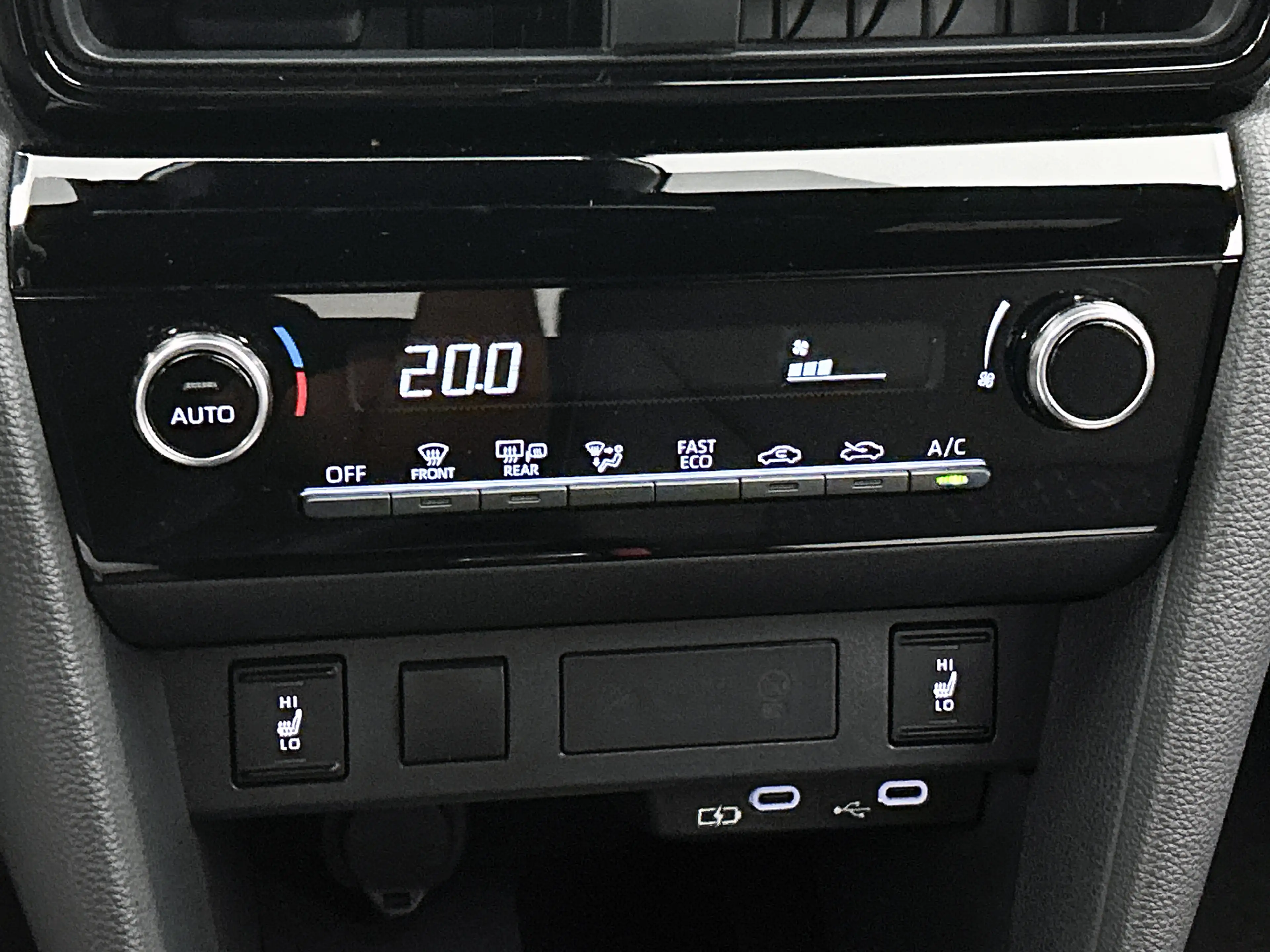 Toyota Yaris Cross 1.5 Hybrid 115 Dynamic | Comfort Pack | — photo 10