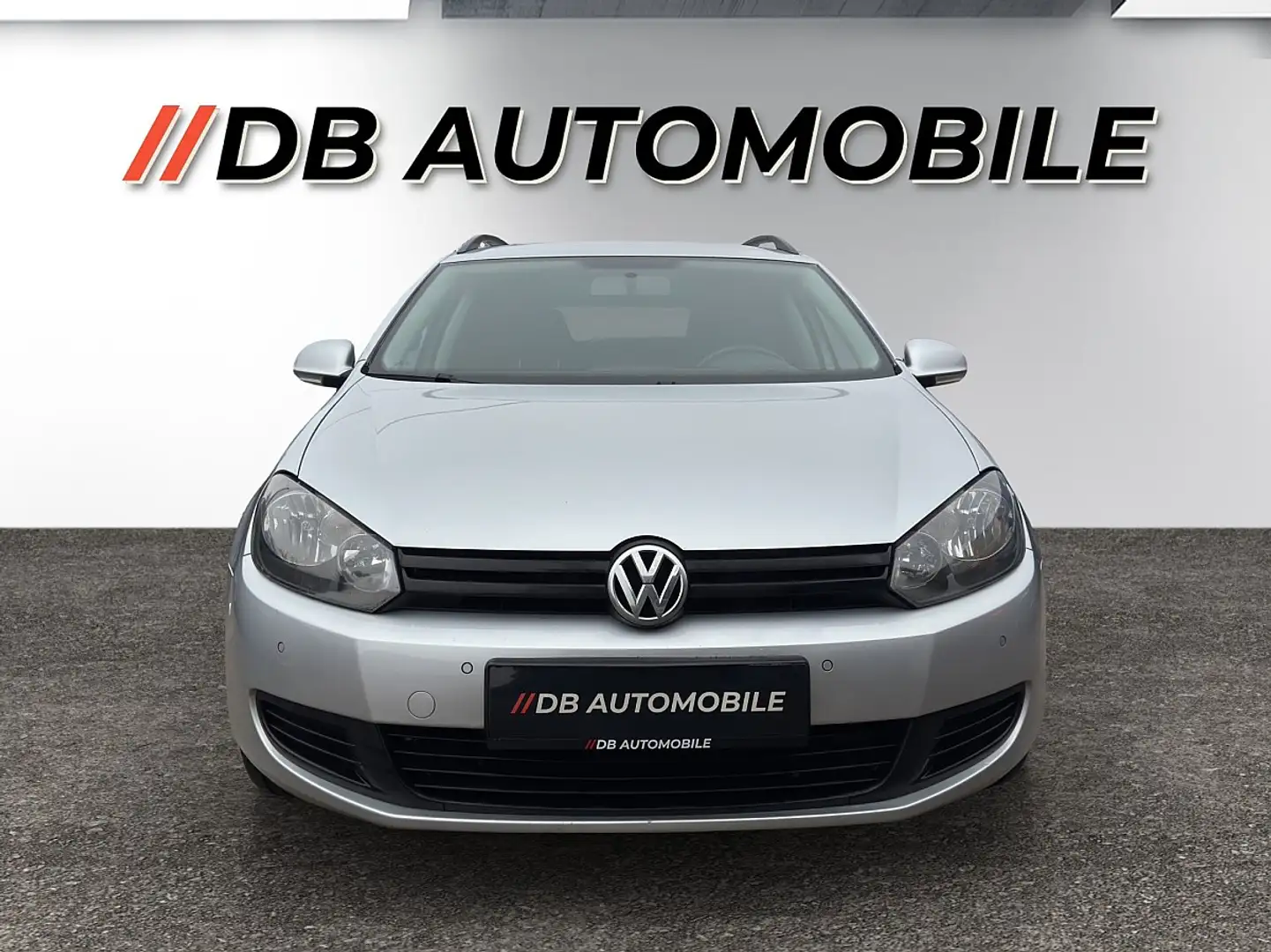 Volkswagen Golf Comfortline 1,6 TDI Grau - 2