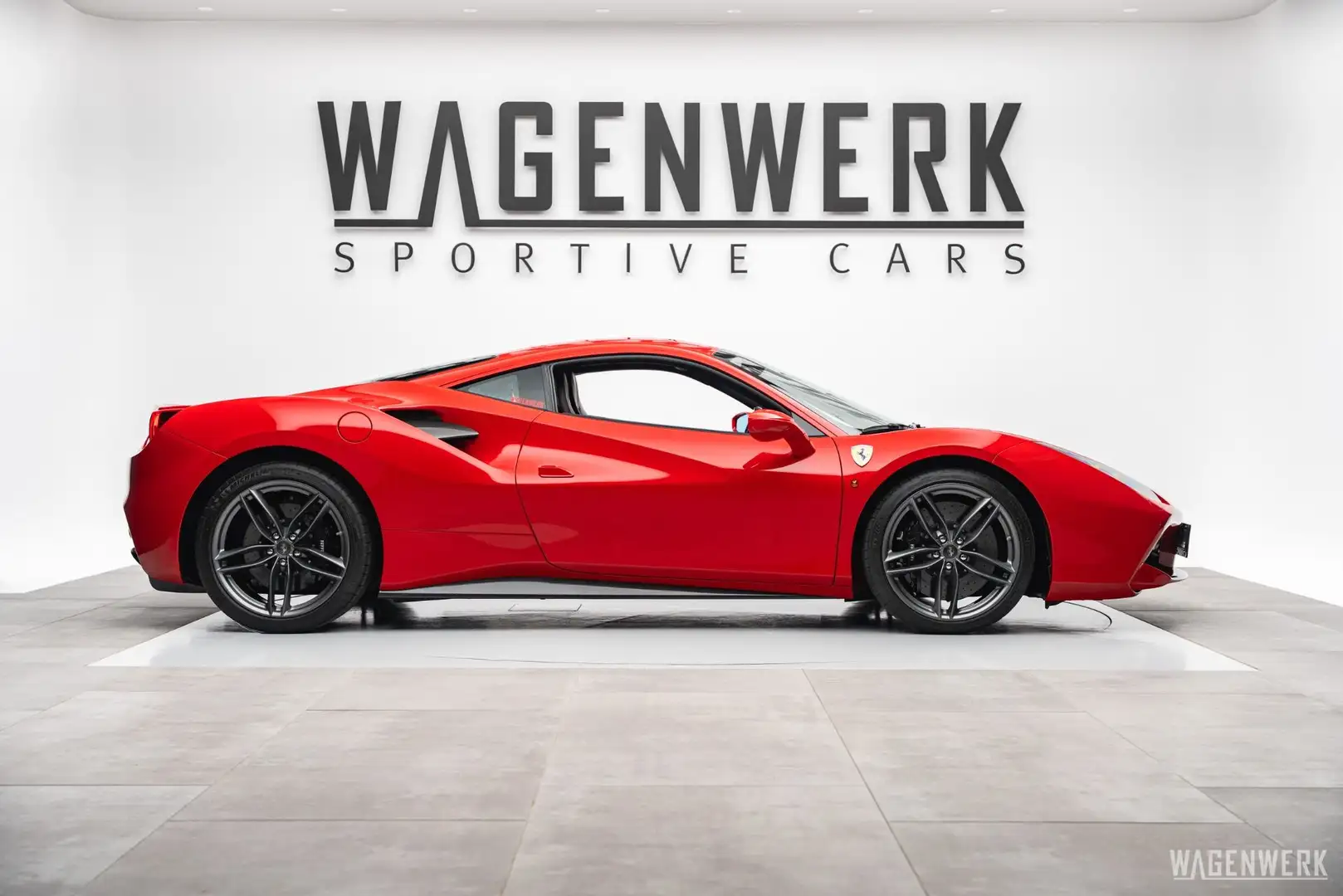 Ferrari 488 GTB CARBONPAKET DAYTONASITZE LIFT KAMERA JBL SERV Rot - 2