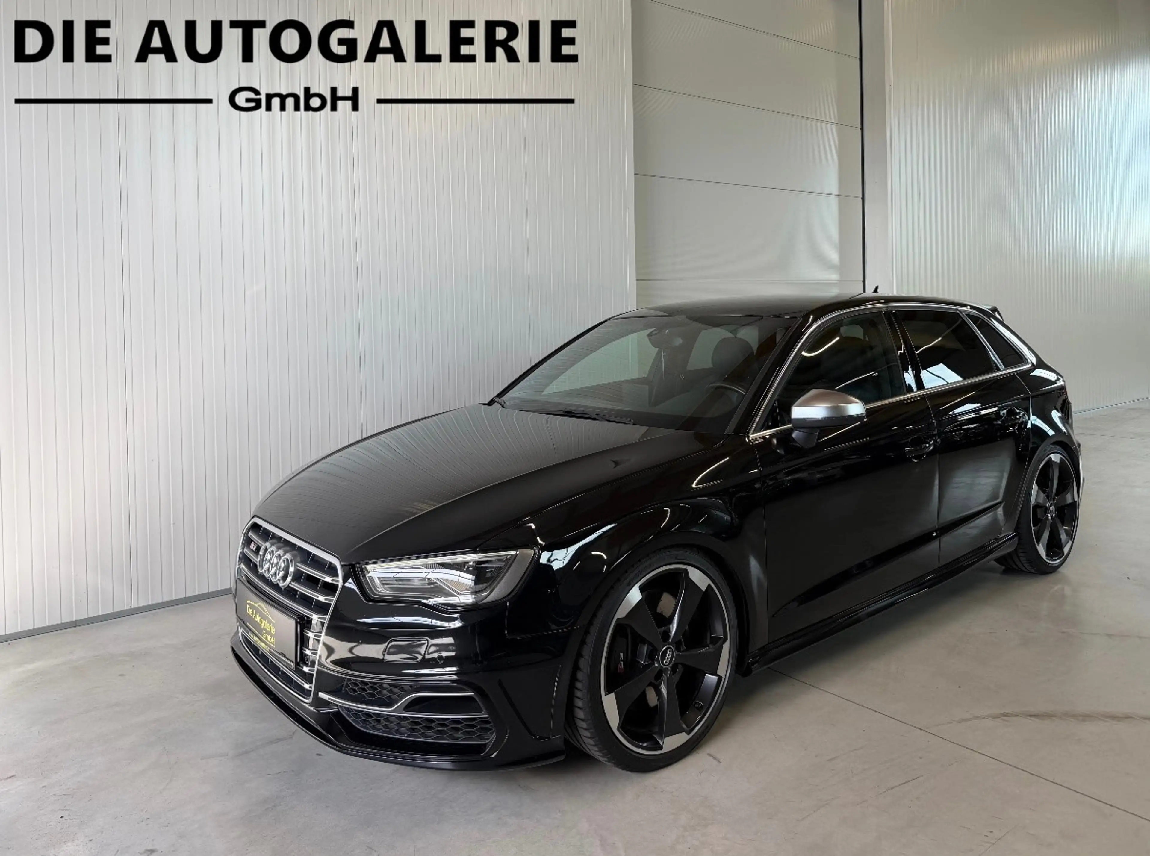 Audi S3 2.0 TFSI quattro *LED-LIGHT*19-ZOLL*B.&O.*