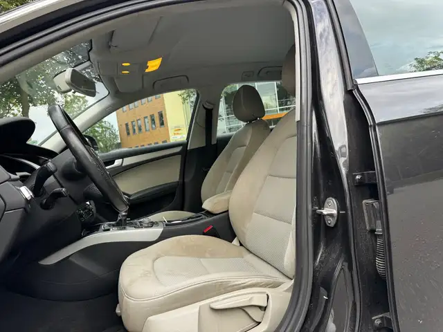 Audi A4 view 13