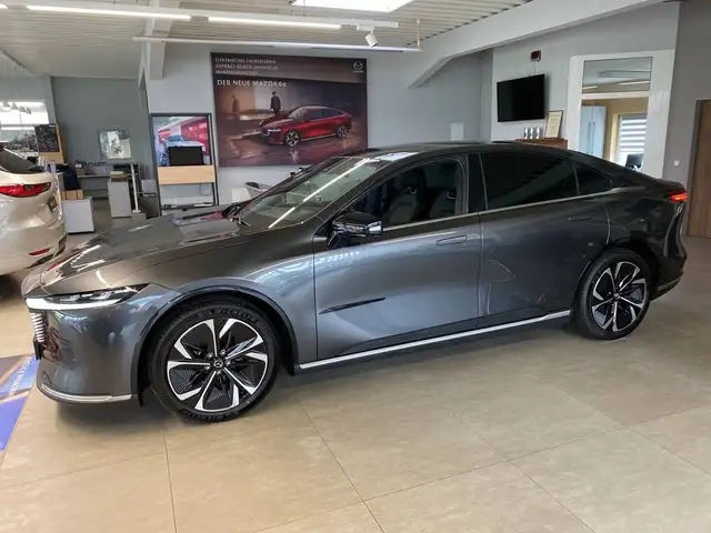 Mazda Mazda6e