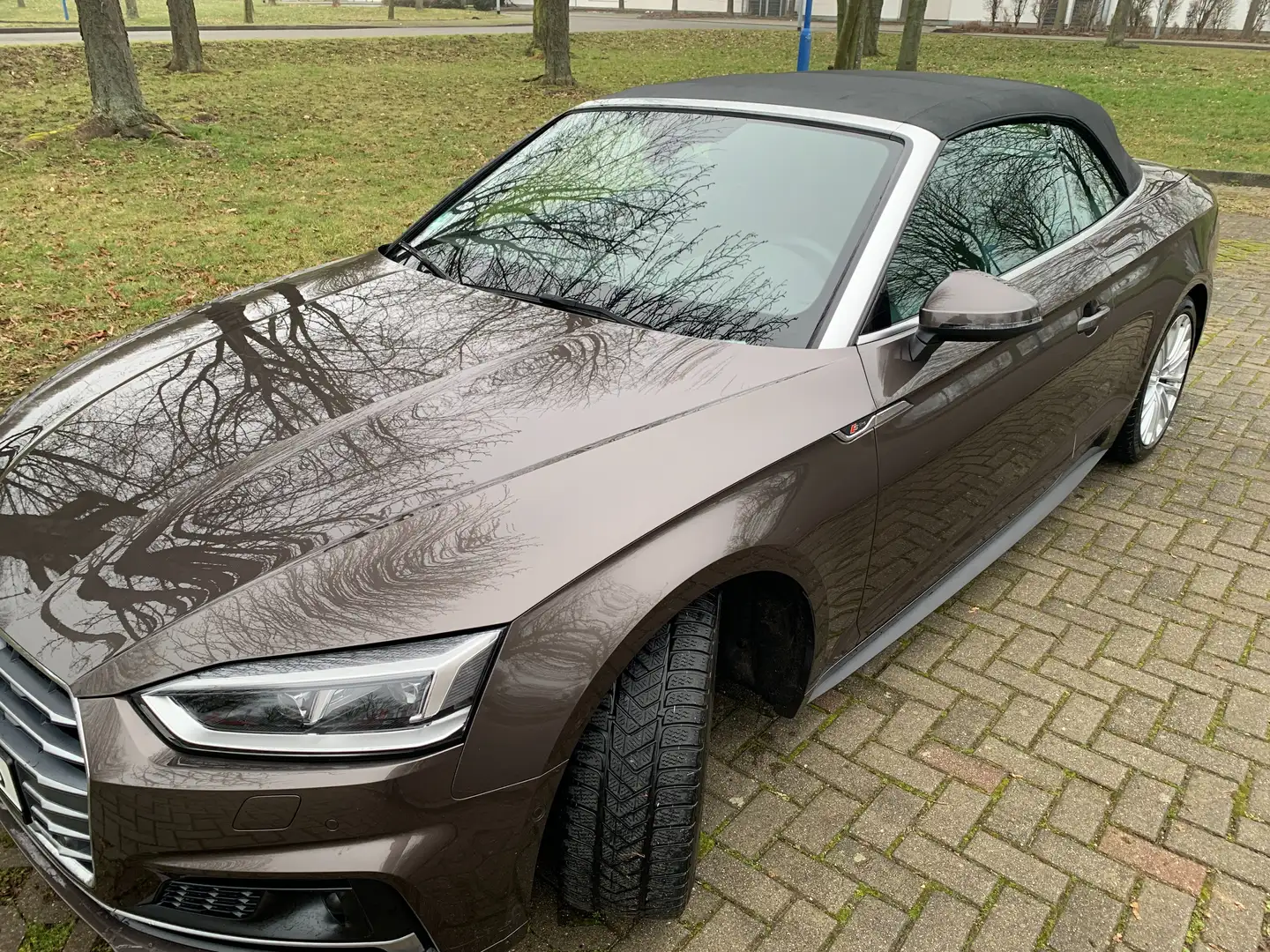 Audi A5 A5 Cabrio Cabrio 2.0 TFSI quattro S tronic sport Braun - 1