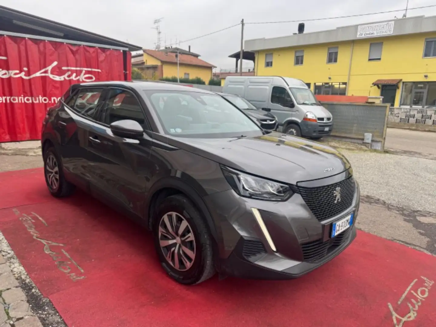 Peugeot 2008 BlueHDi 100 S&S Allure NEOPATENTATI Grigio - 2