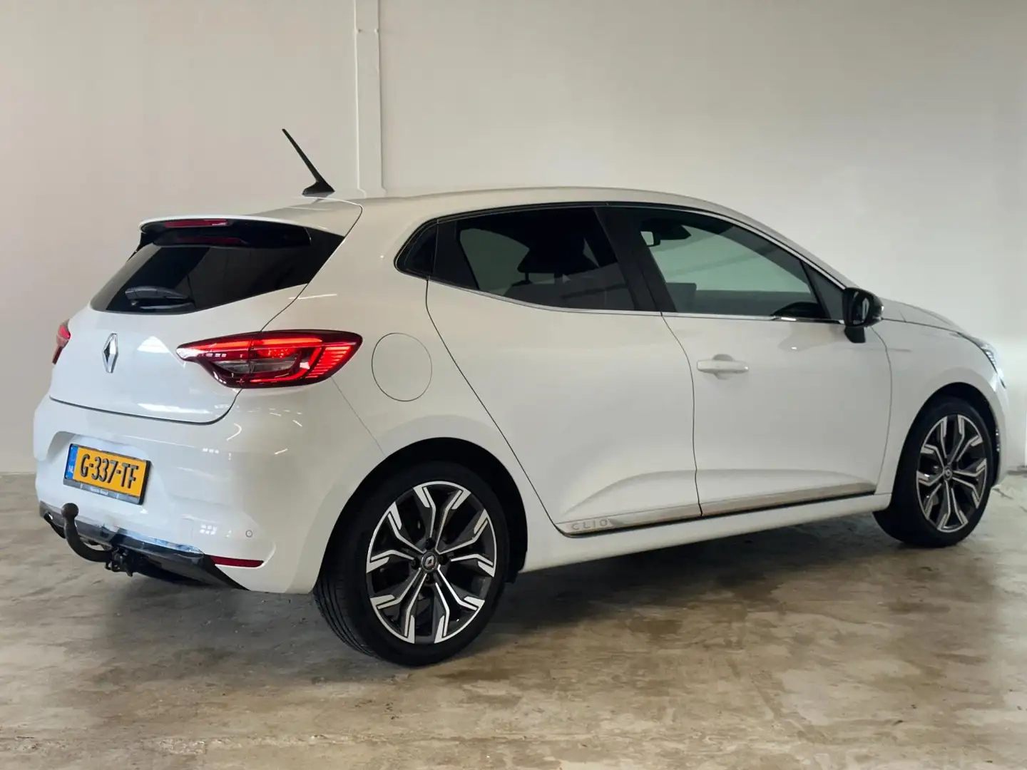 Renault Clio 1.3 TCe Intens|165PK|Automaat|BOSE Blanc - 2