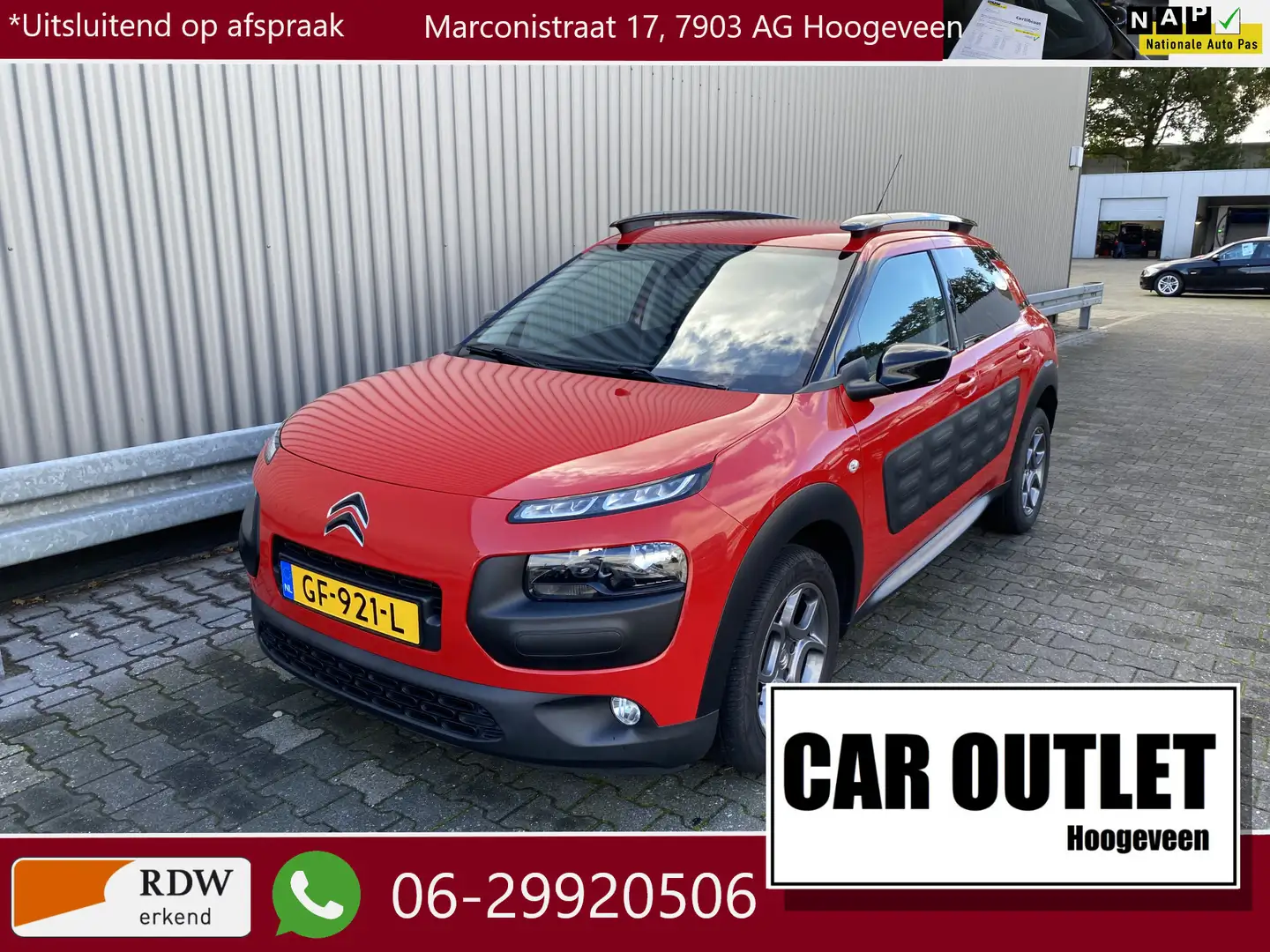 Citroen C4 Cactus 1.2 e-VTi Shine 150Dkm.NAP, AUTOMAAT, Navi, Clima, Rood - 1