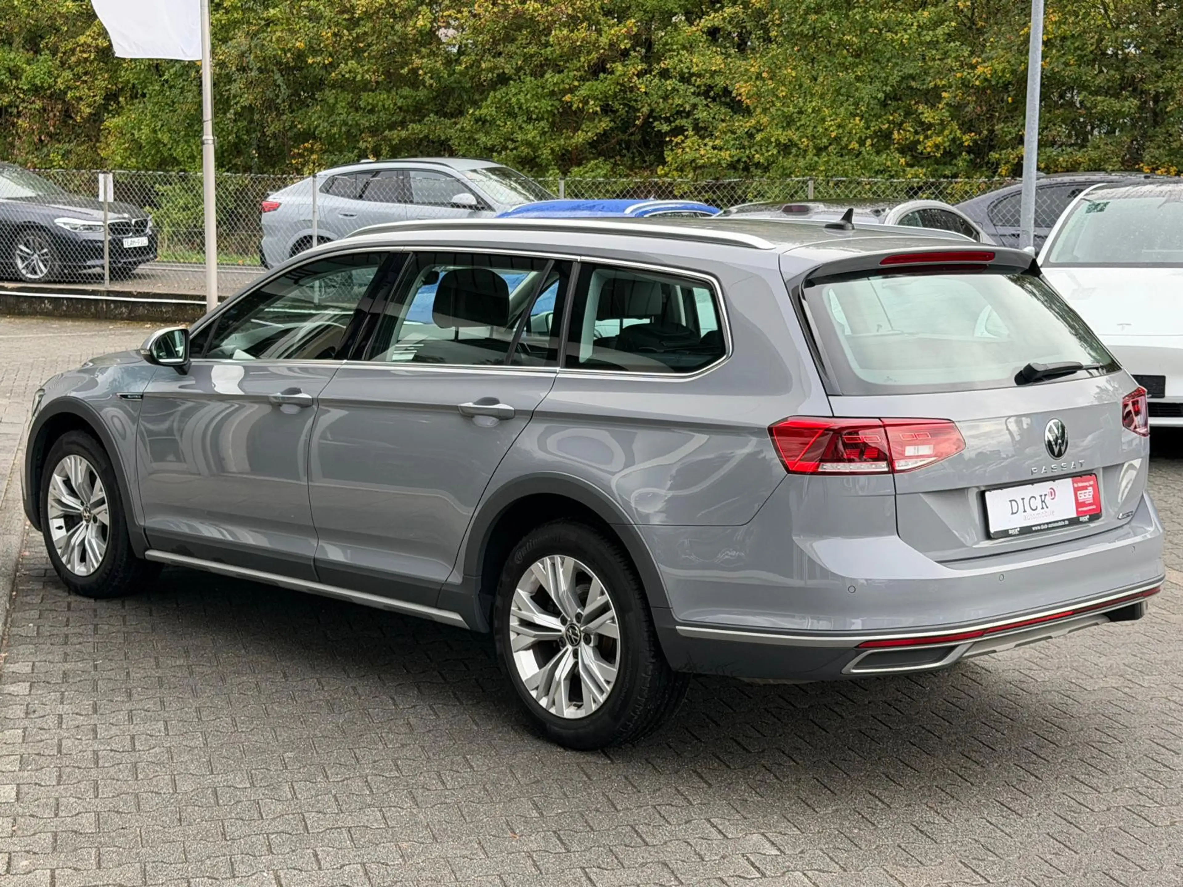 Volkswagen Passat Alltrack 2.0 TDI 4M LED+SHZ+NAVI+KAM+ACC+ — photo 6
