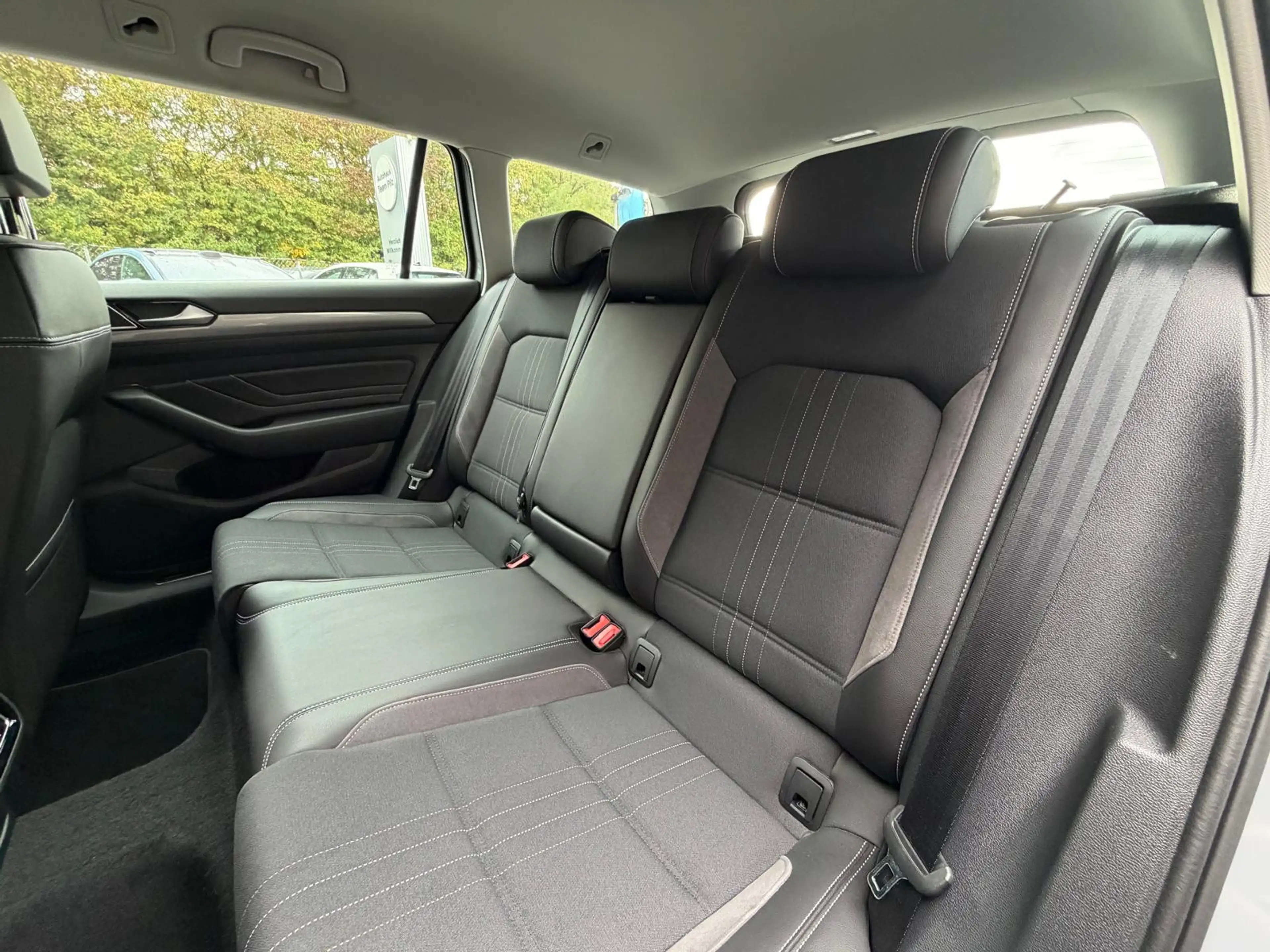 Volkswagen Passat Alltrack 2.0 TDI 4M LED+SHZ+NAVI+KAM+ACC+ — photo 10