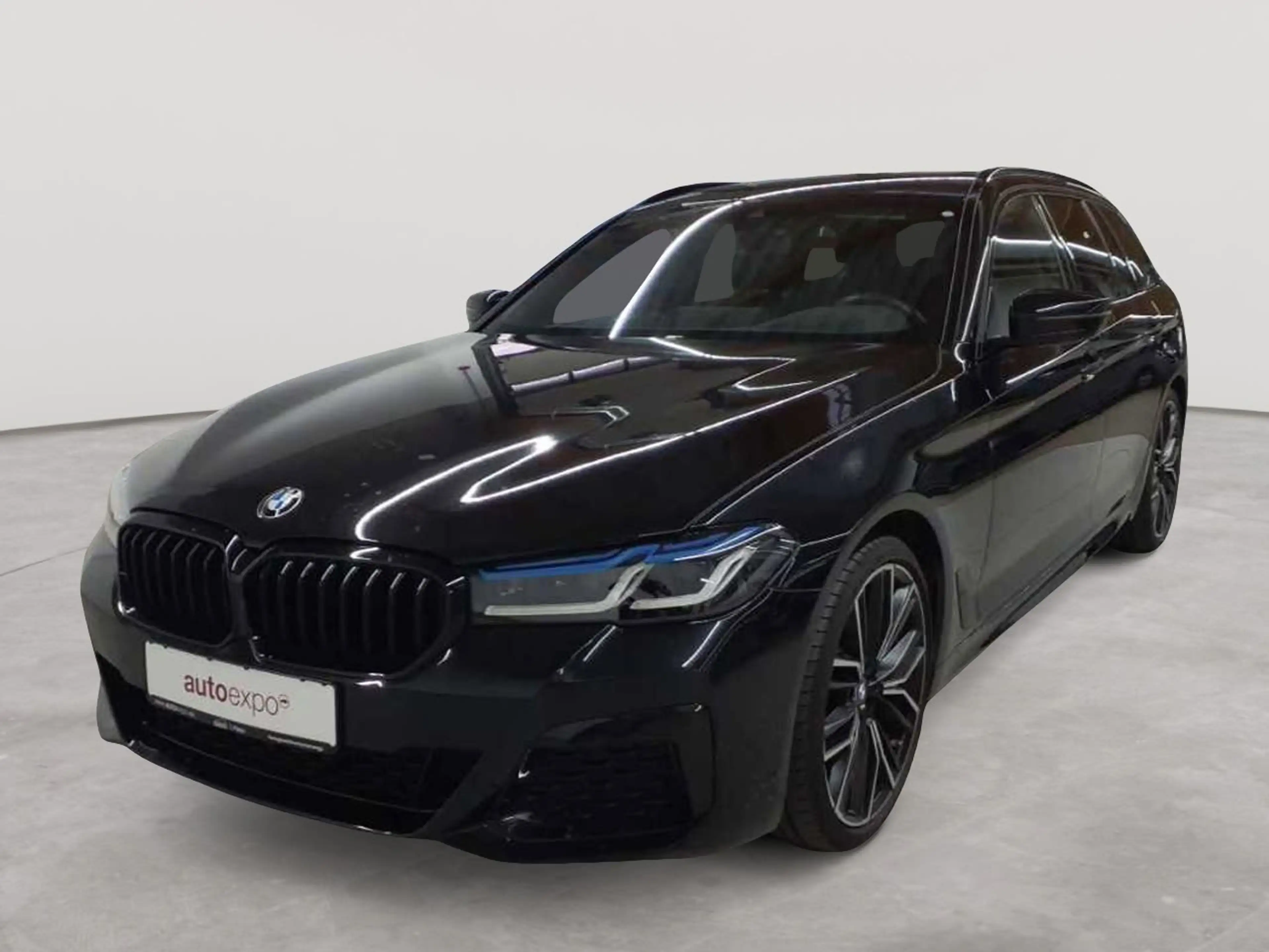 BMW 530 530i xDrive Touring Aut. M Sport Pro AHK HuD — photo 2