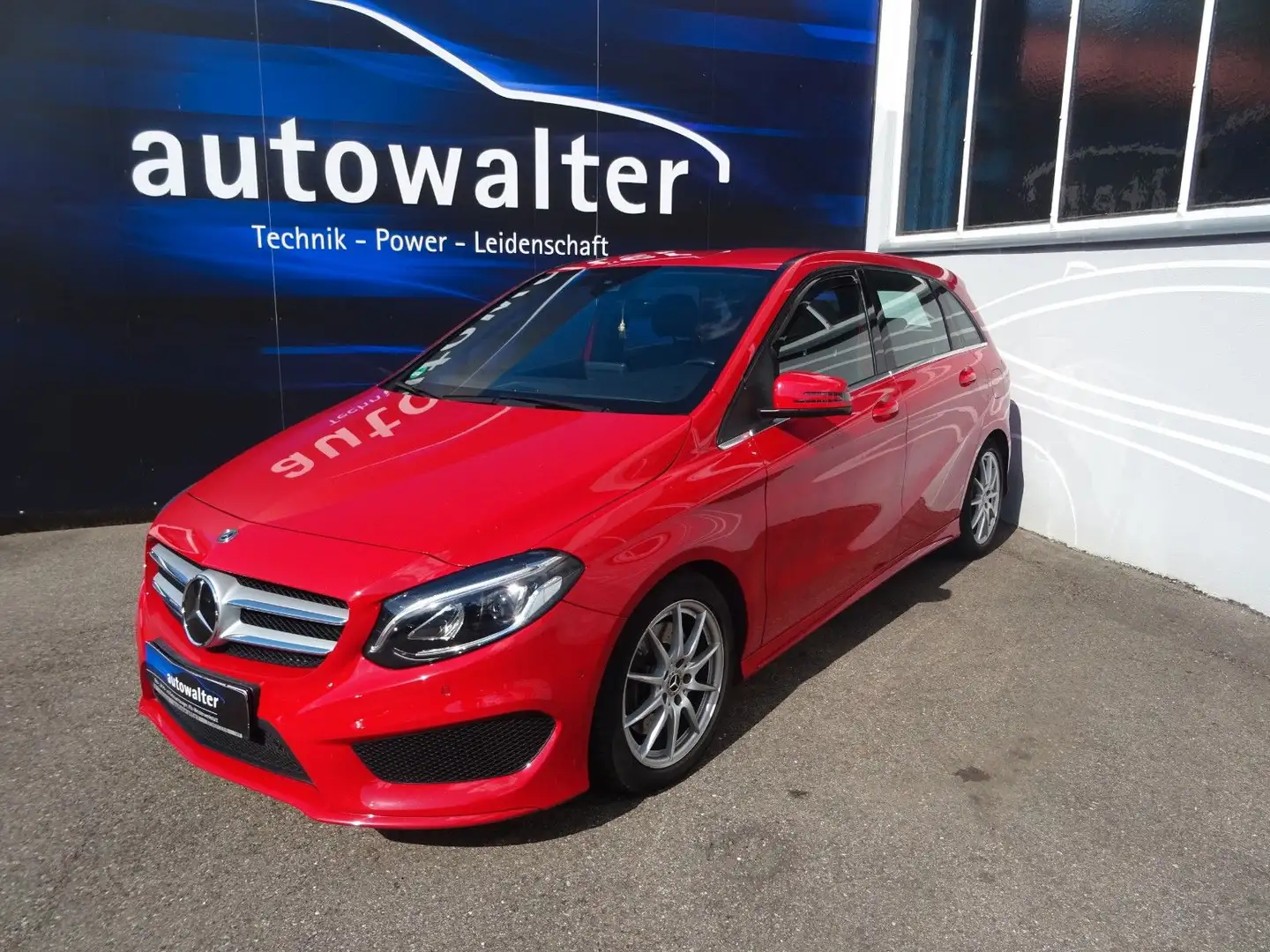 Mercedes-Benz B 220 B -Klasse B 220 CDI / d AMG Line Rouge - 2