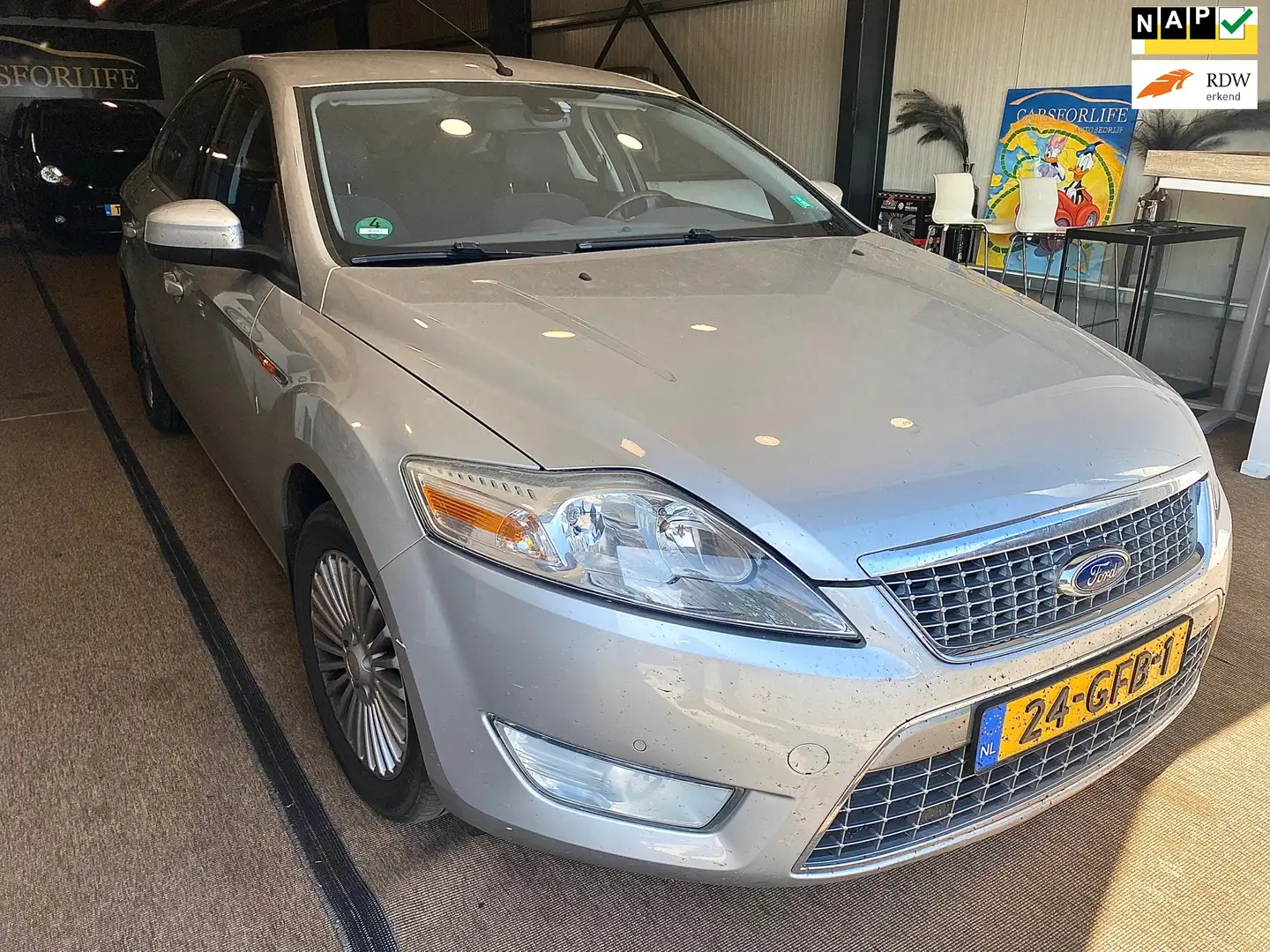 Ford Mondeo 2.0-16V Titanium Clima | Navi | Cruise Trekhaak. Grau - 1