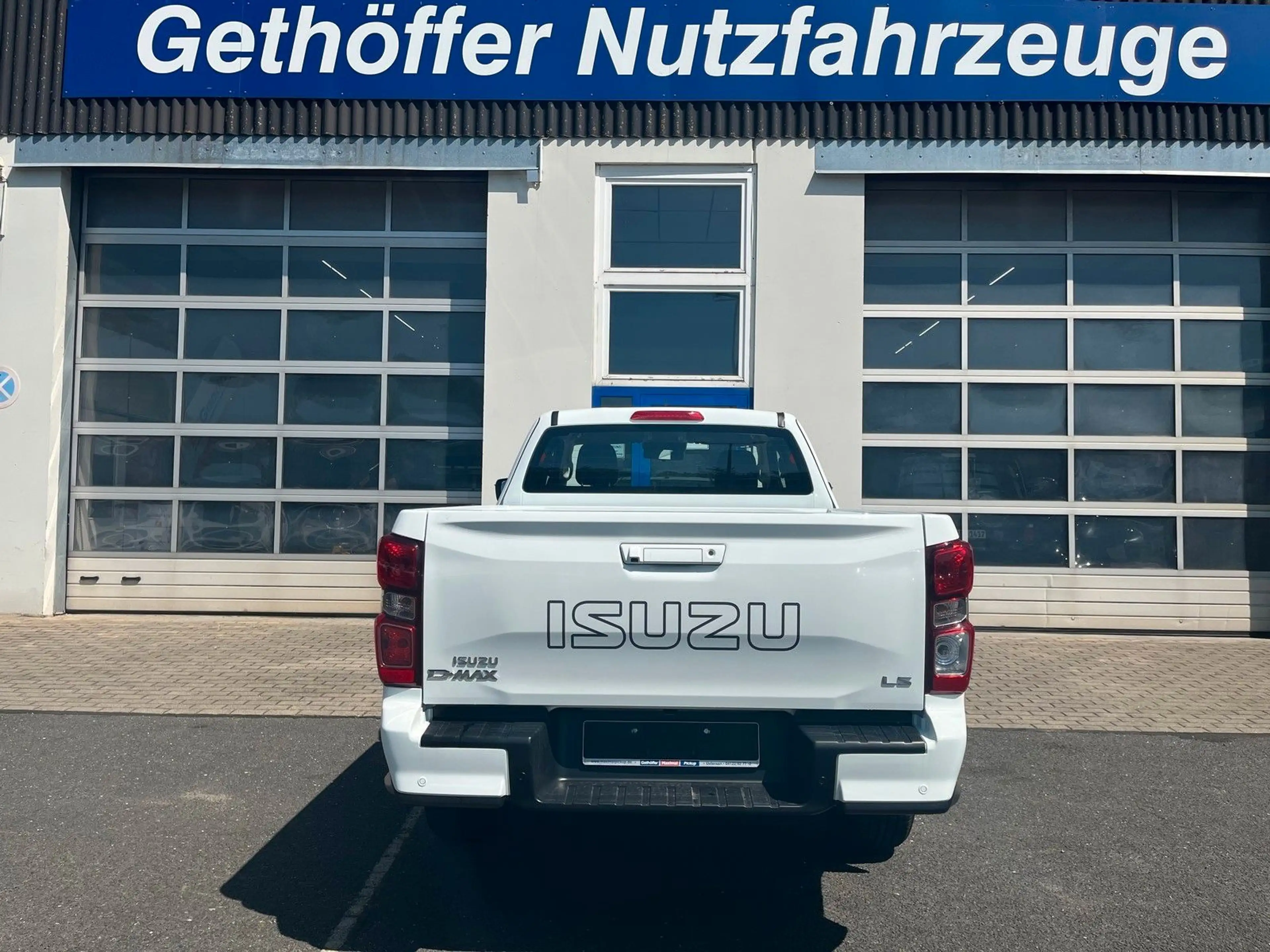 Isuzu D-Max Space Cab LS AT neues Modell +SOFORT+ — photo 6