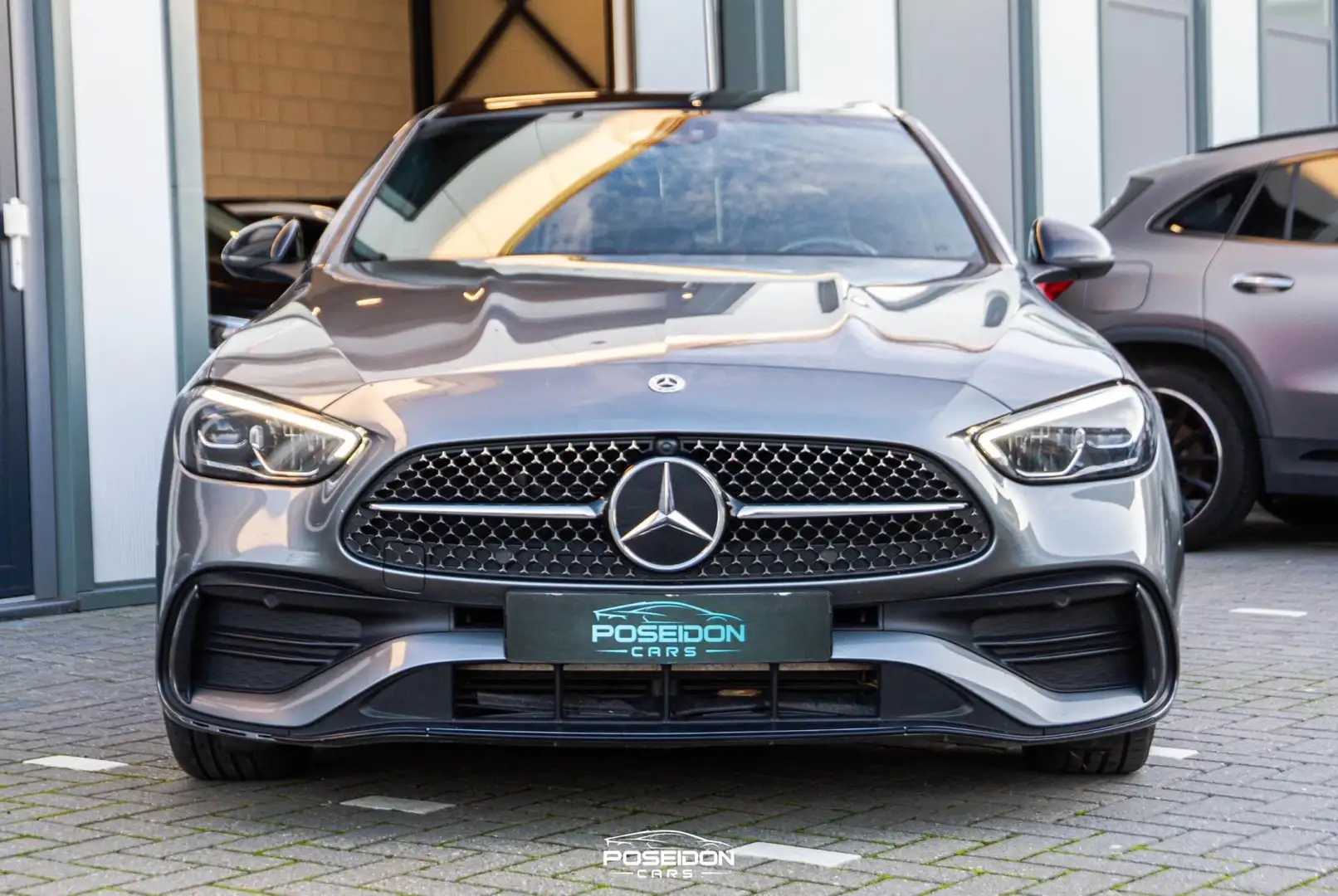 Mercedes-Benz C 300 e AMG Line | BTW | PANO | NIGHT | VOLLEDER | A.CAM Grijs - 2