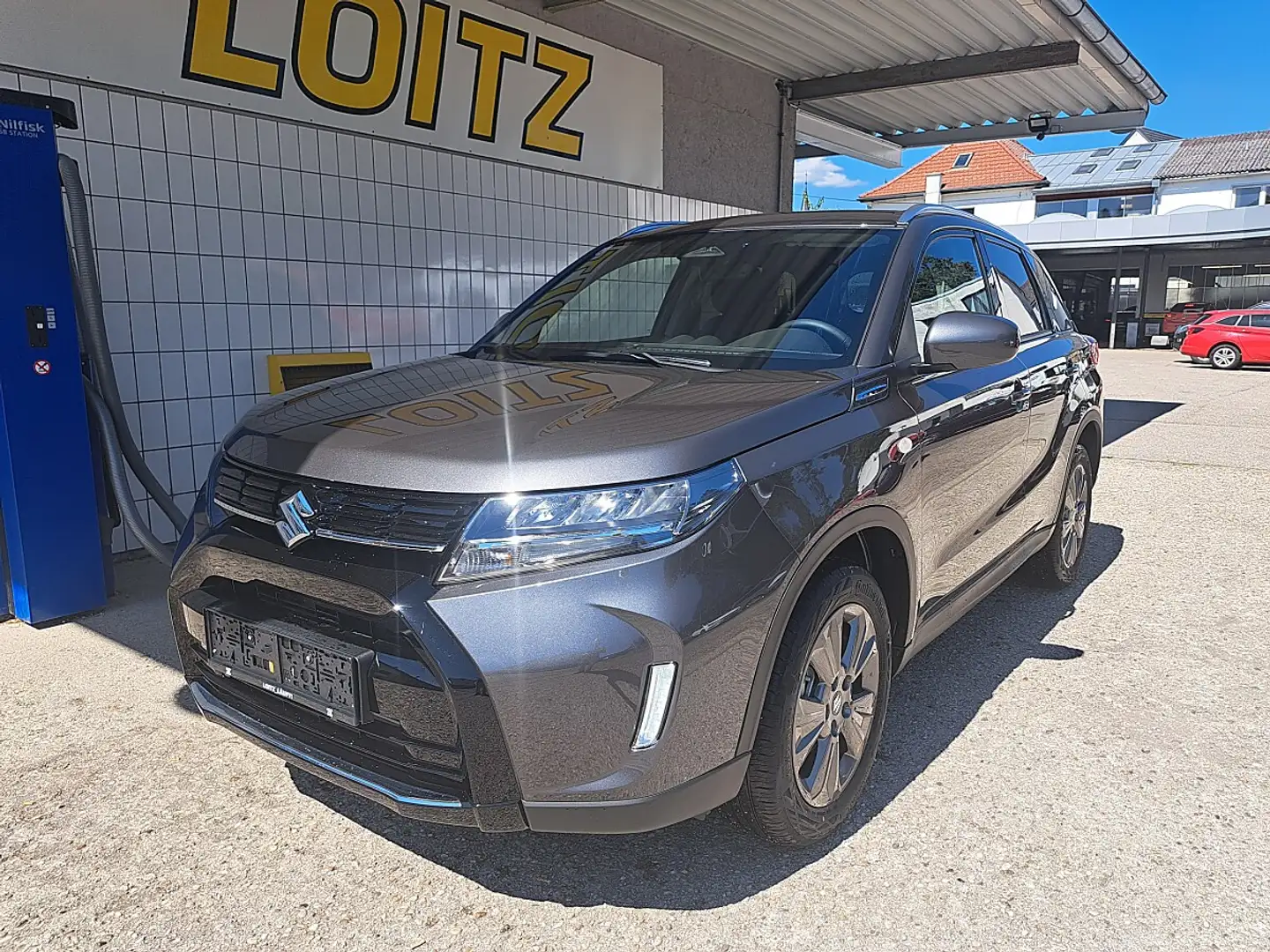 Suzuki Vitara 1,4 Hybrid ALLGRIP shine Grau - 2