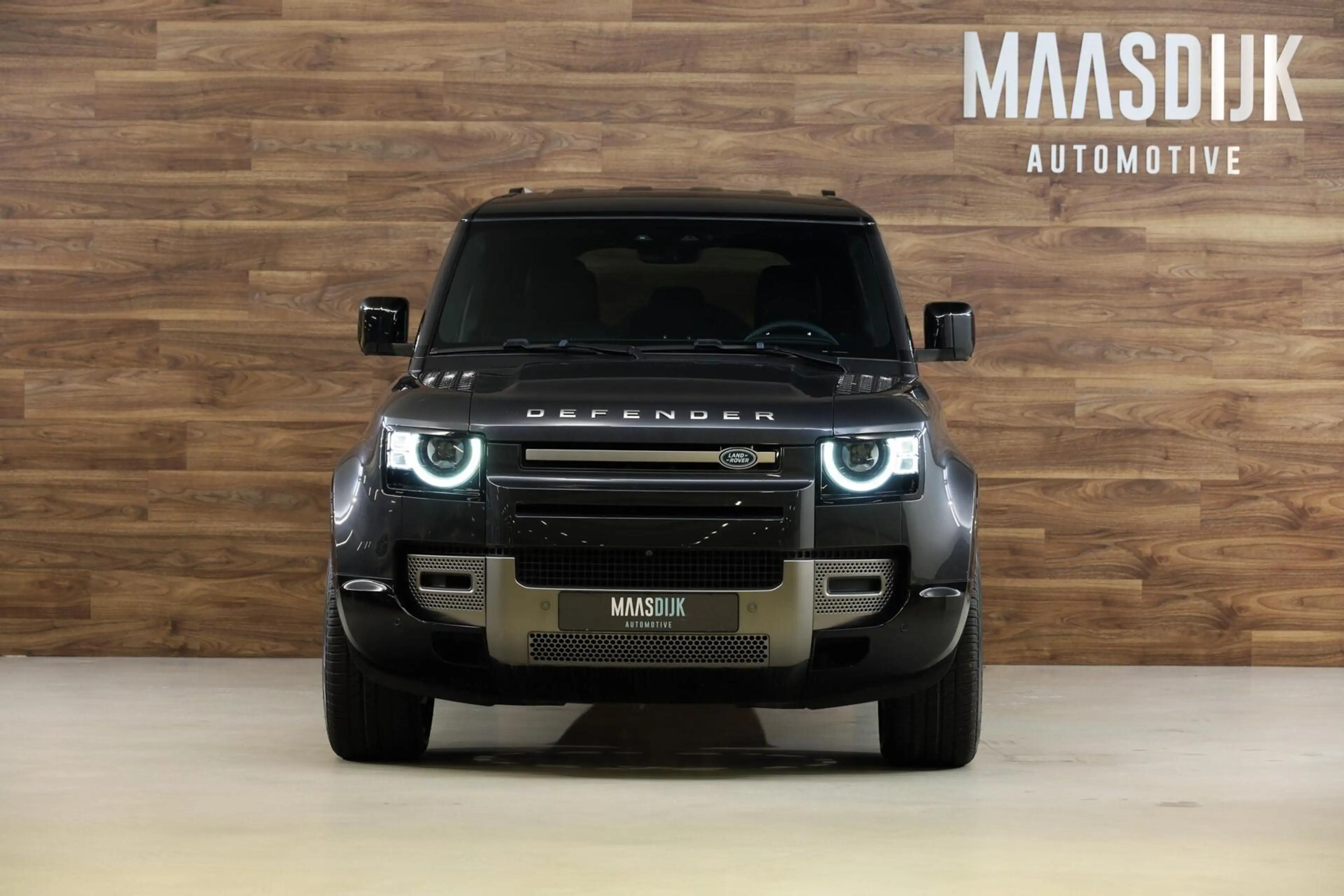 Land Rover Defender 110 P300e X-Dynamic SE|NEW|23''|ACC|360| — photo 2