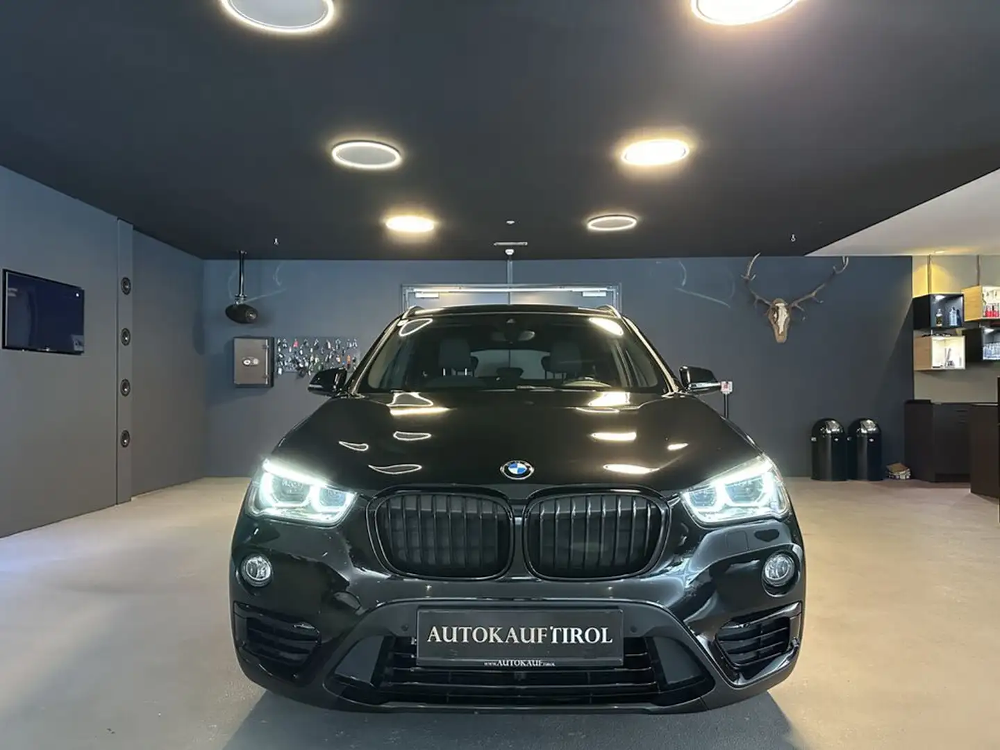 BMW X1 BMW xDrive18d Sport Line | 150 PS | xDrive | Schwarz - 2