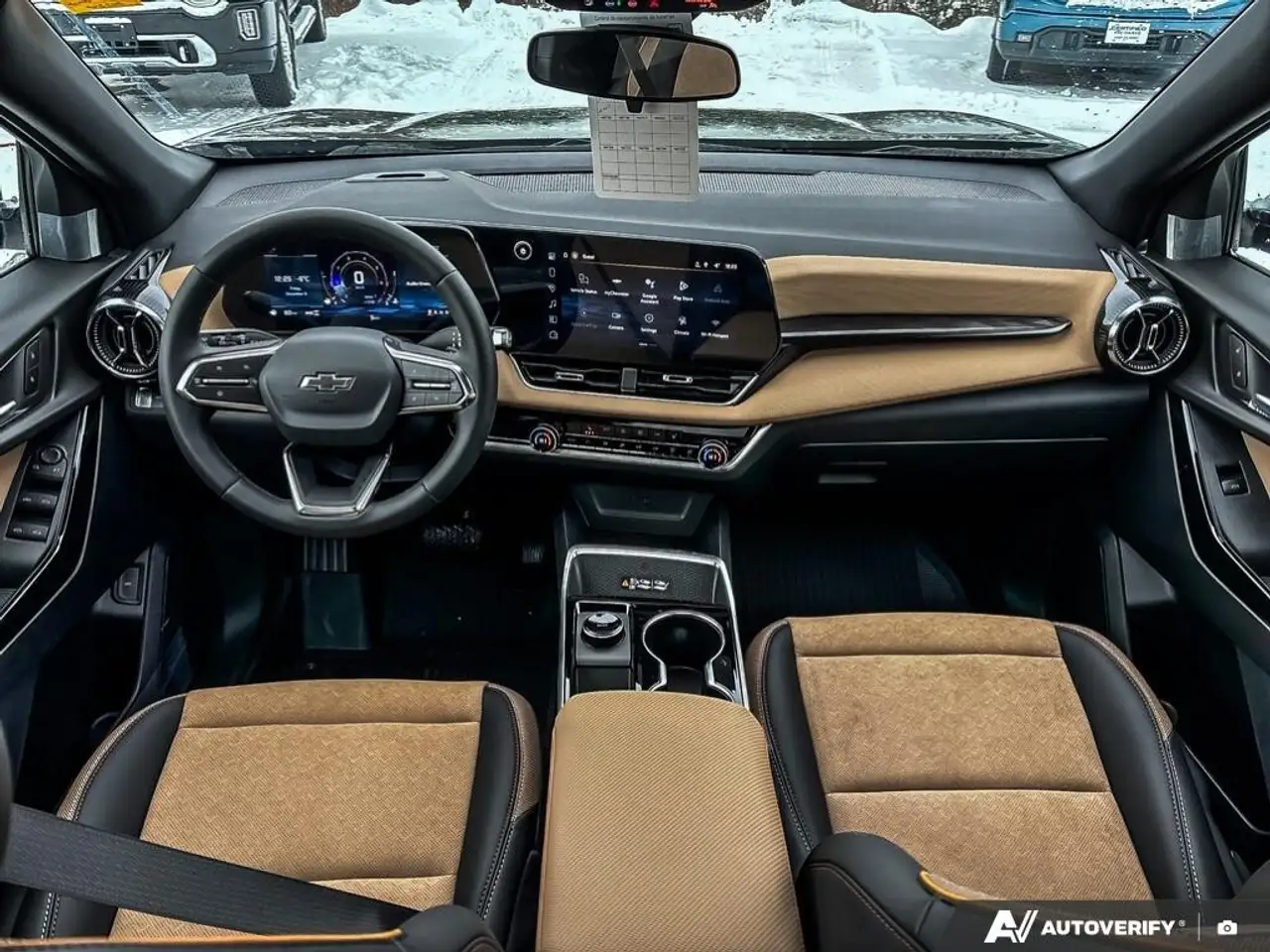Chevrolet Equinox photo Chevrolet Equinox