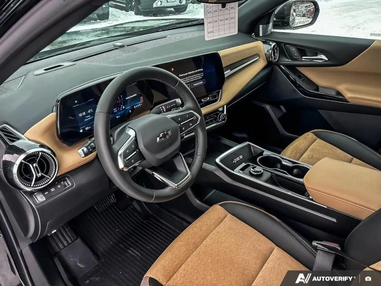 Chevrolet Equinox photo Chevrolet Equinox