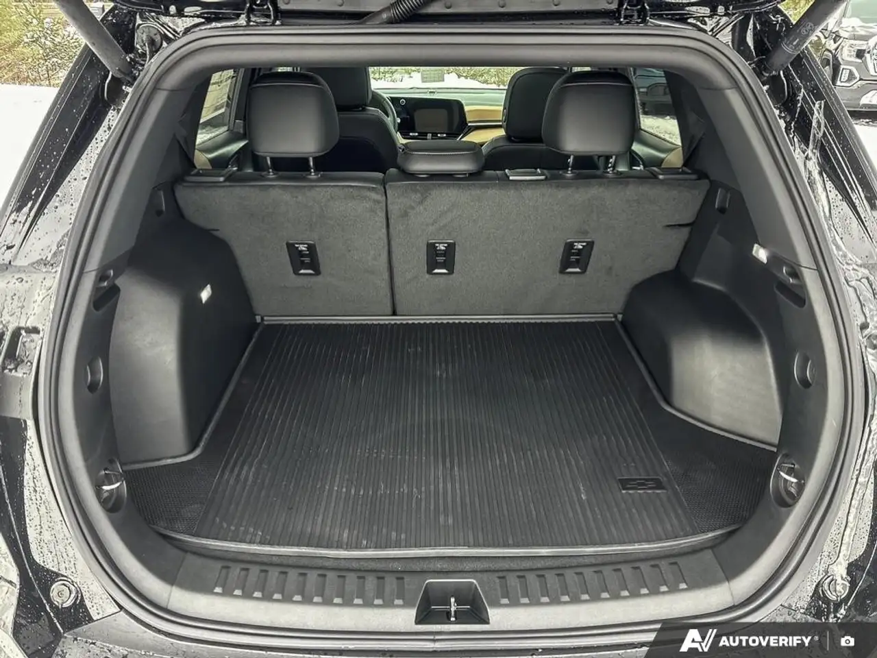 Chevrolet Equinox photo Chevrolet Equinox