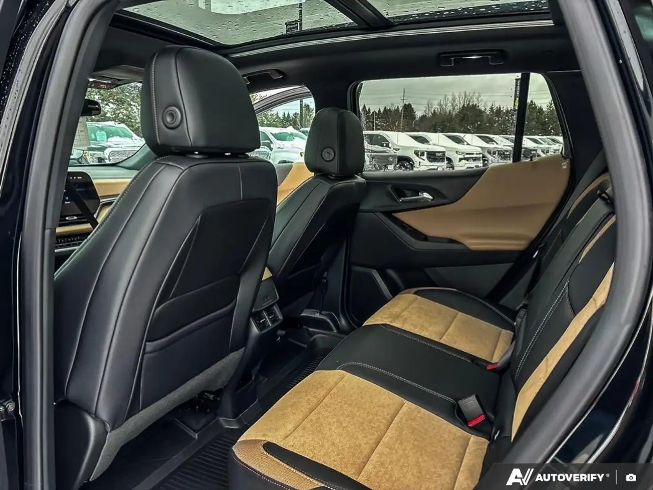 Chevrolet Equinox photo Chevrolet Equinox