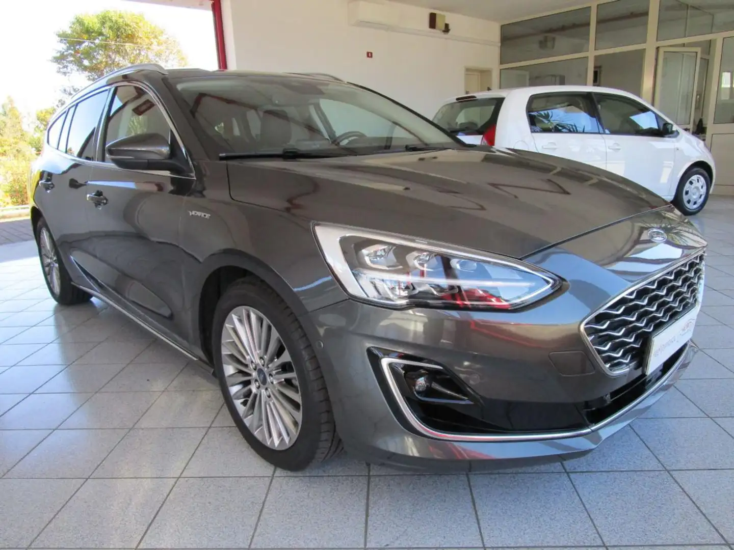 Ford Focus 1.0 EcoBoost 125 CV SW VIGNALE Grigio - 2