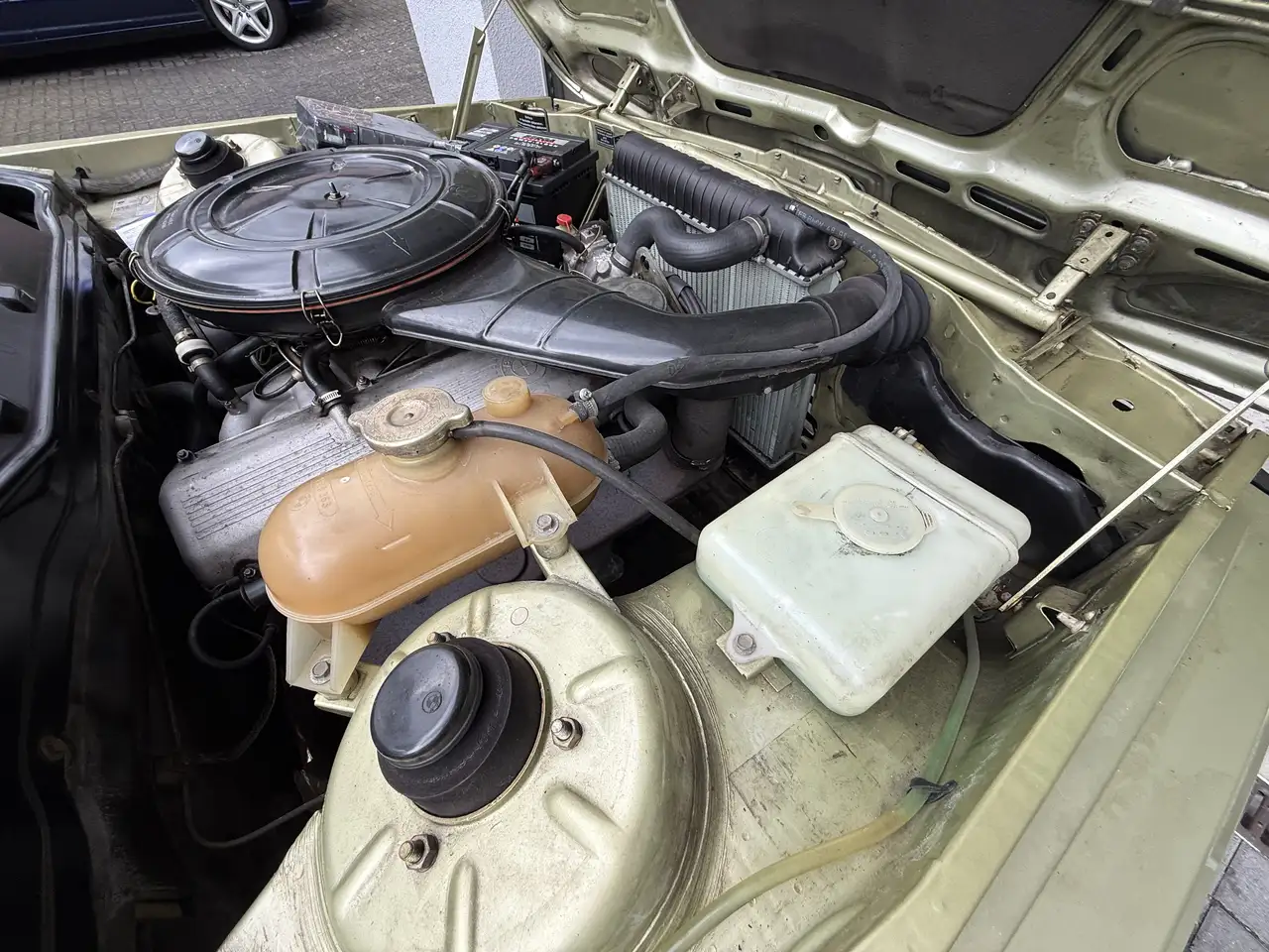 BMW 320/6 (E21), foto 8