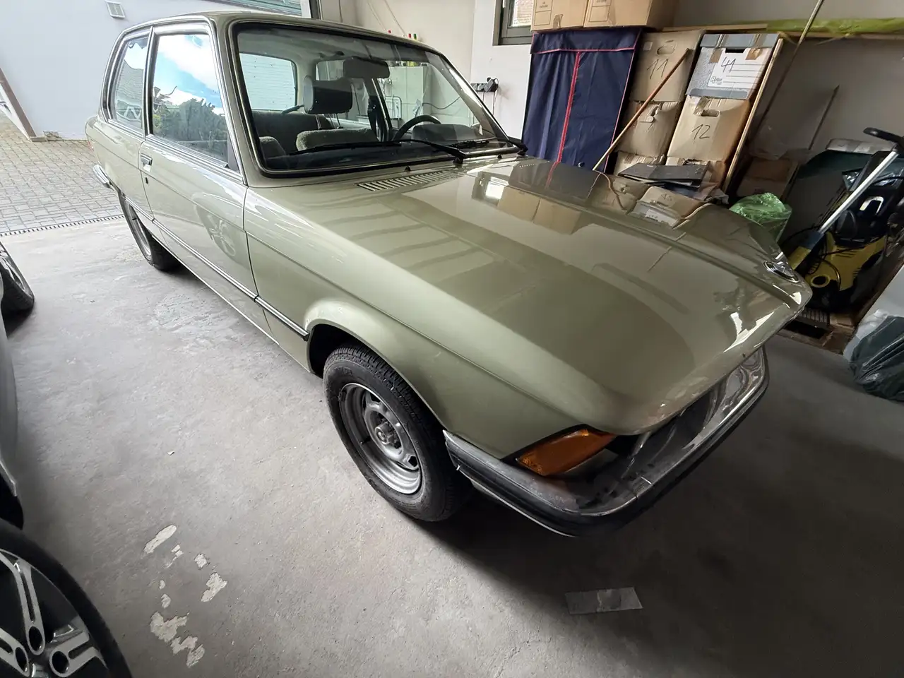 BMW 320/6 (E21), foto 12