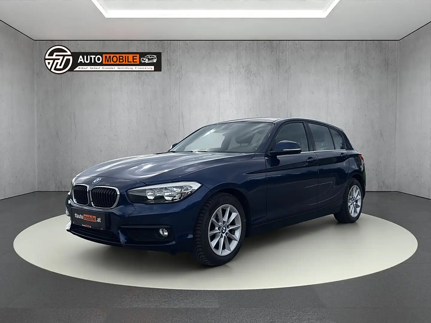 BMW 116 i Advantage Blau - 1