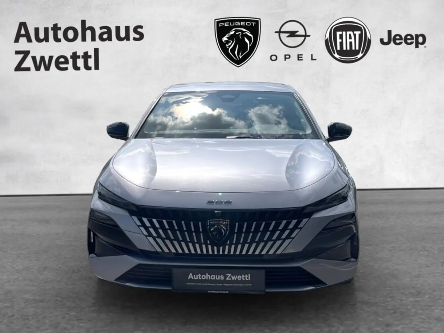 Peugeot 308 SW Allure MHEV 145 e-DCS6 Grau - 2