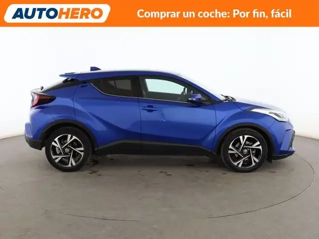 Toyota C-HR view 7