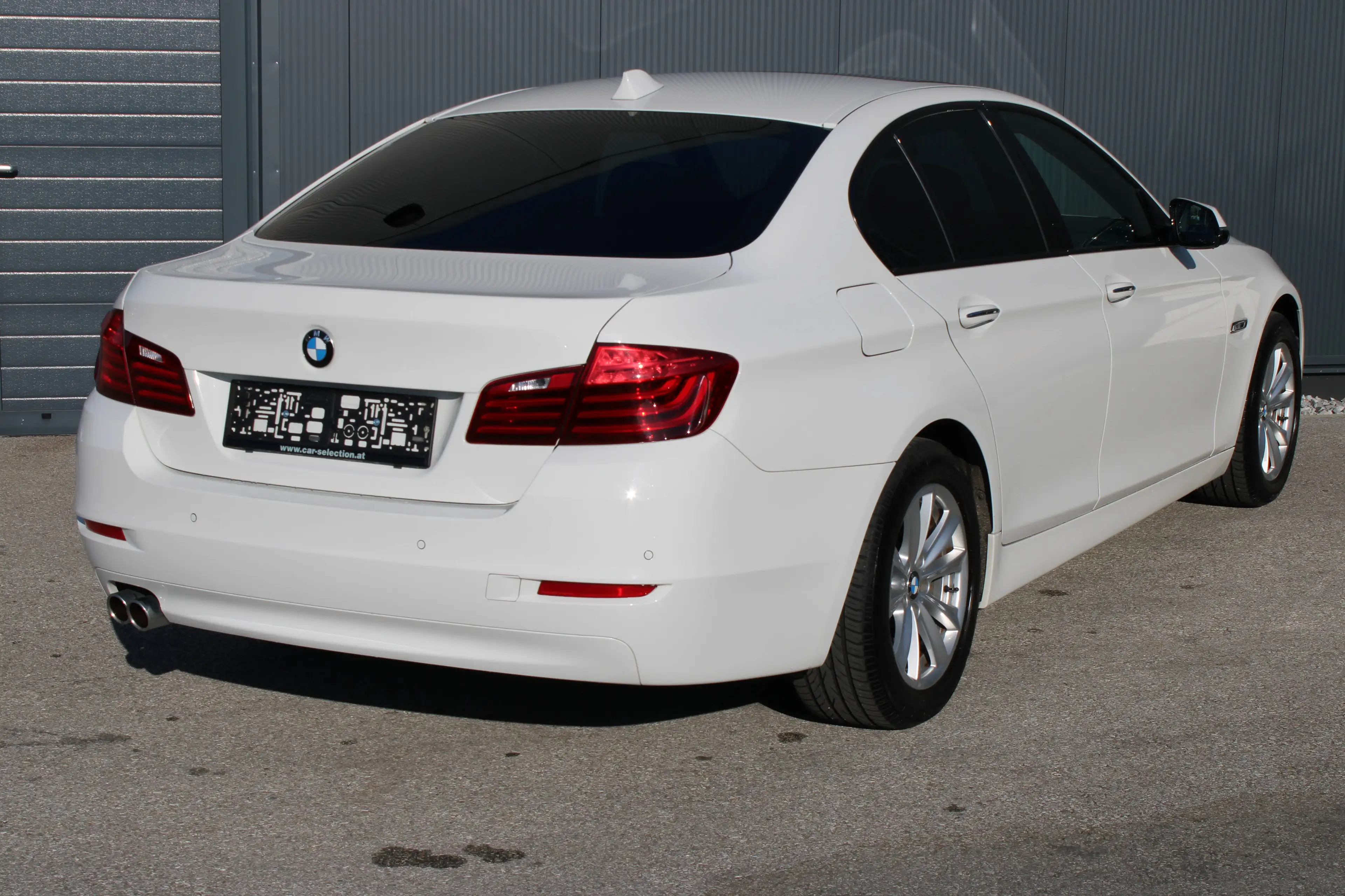 BMW 525 d LCI*Navi*Sportsitze*Standheizung — photo 14