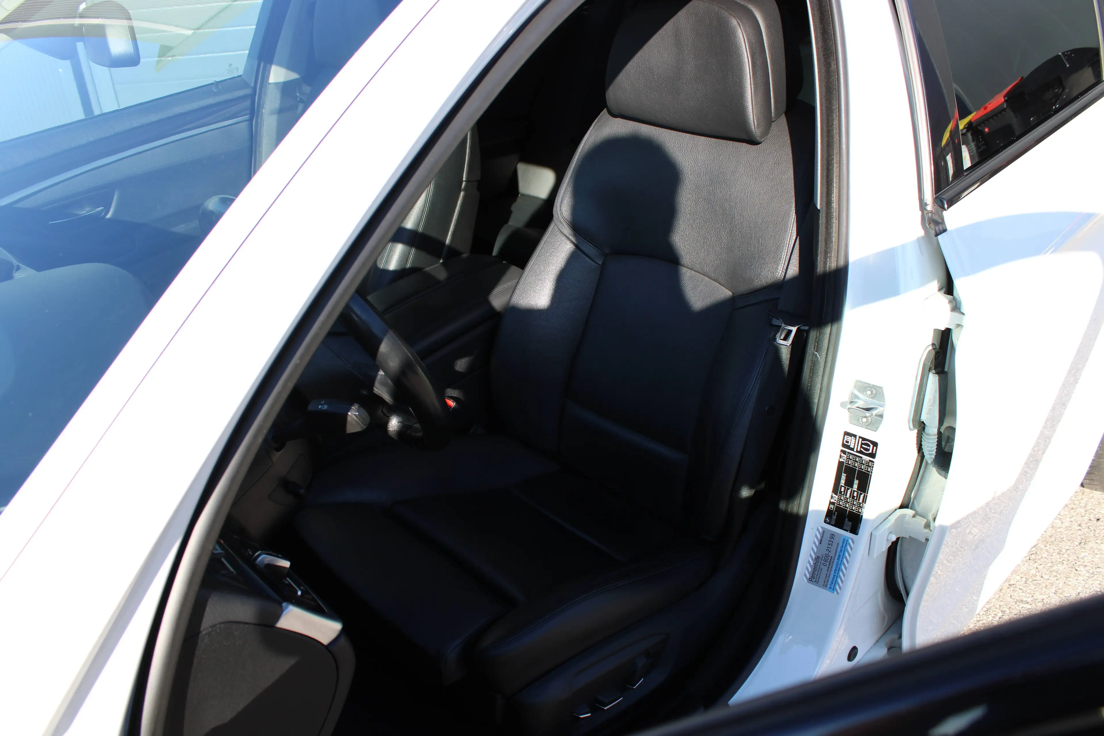 BMW 525 d LCI*Navi*Sportsitze*Standheizung — photo 8