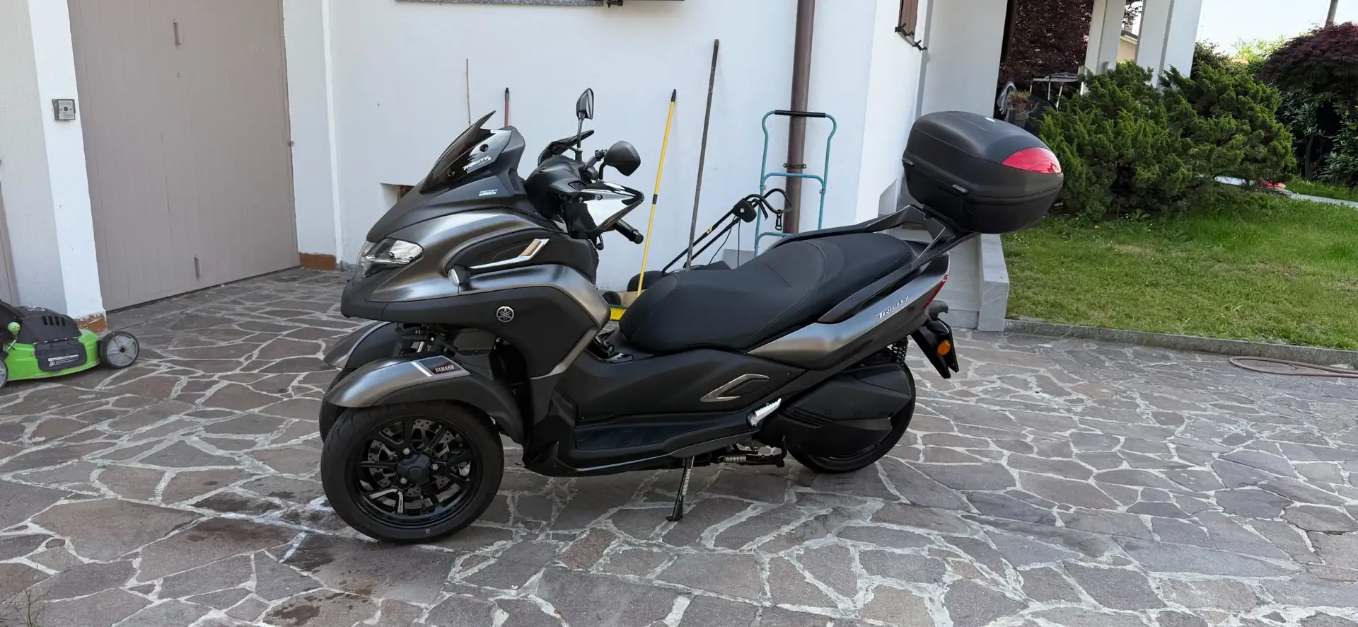 Yamaha TriCity MWD300 - 2