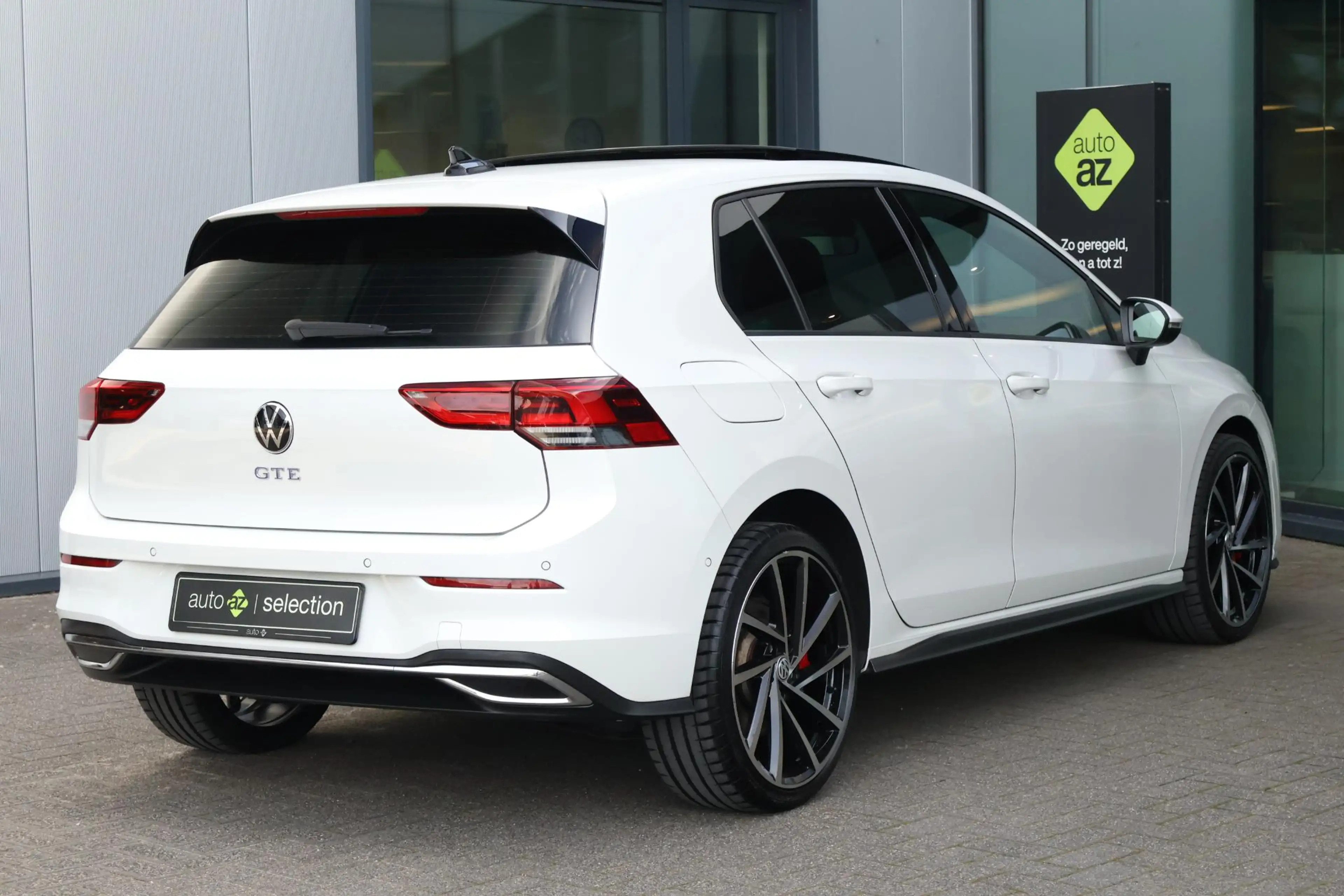 Volkswagen Golf GTE 1.4 eHybrid / Pano / Adaptive Cruise — photo 10