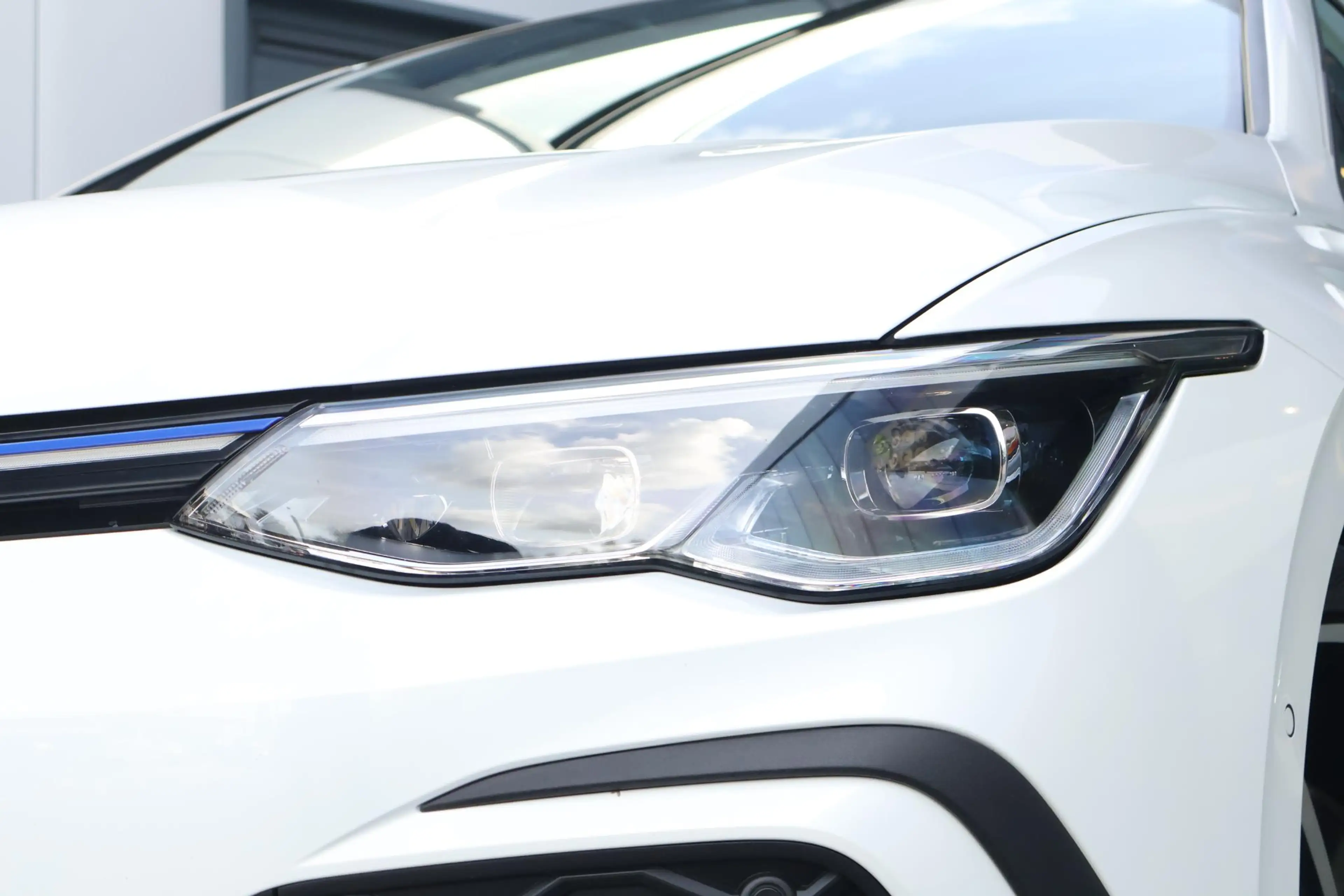 Volkswagen Golf GTE 1.4 eHybrid / Pano / Adaptive Cruise — photo 4