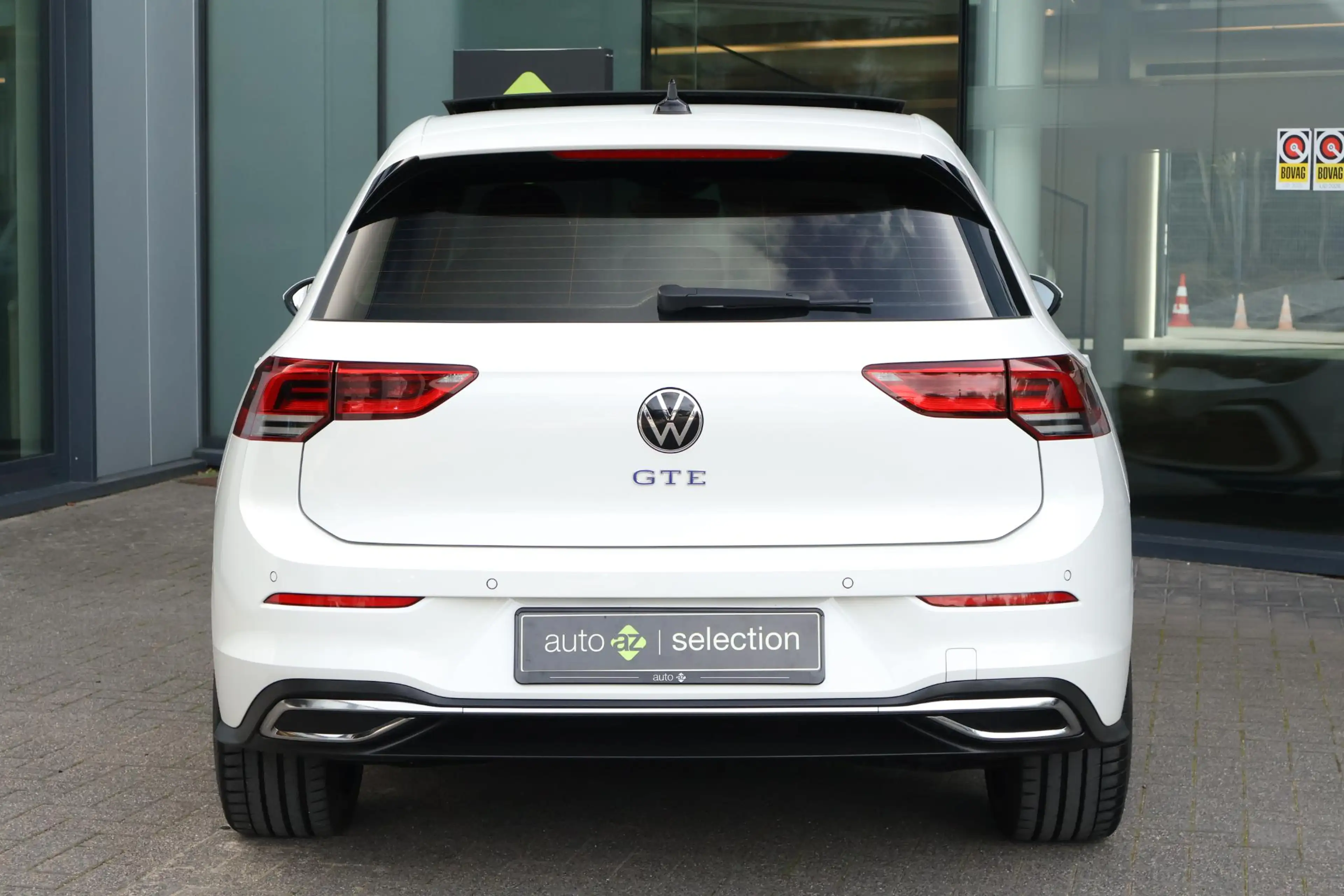 Volkswagen Golf GTE 1.4 eHybrid / Pano / Adaptive Cruise — photo 12