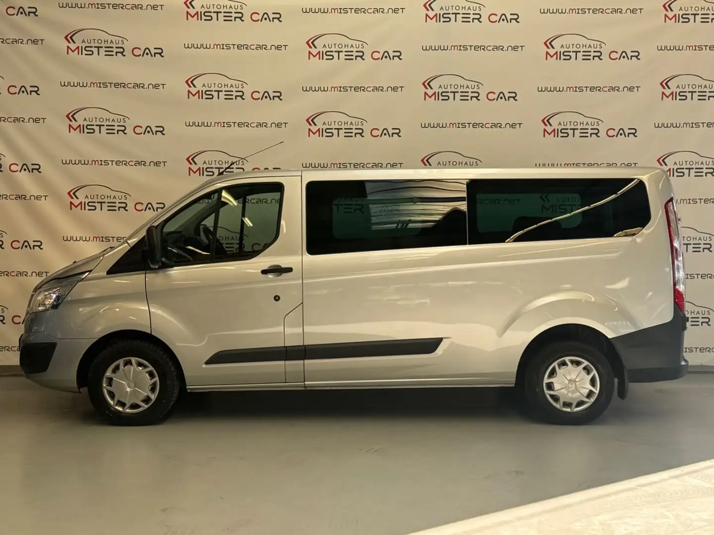 Ford Transit Custom Kombi 310 L2 9-SITZ/AHK/Klima/PDC Silber - 2