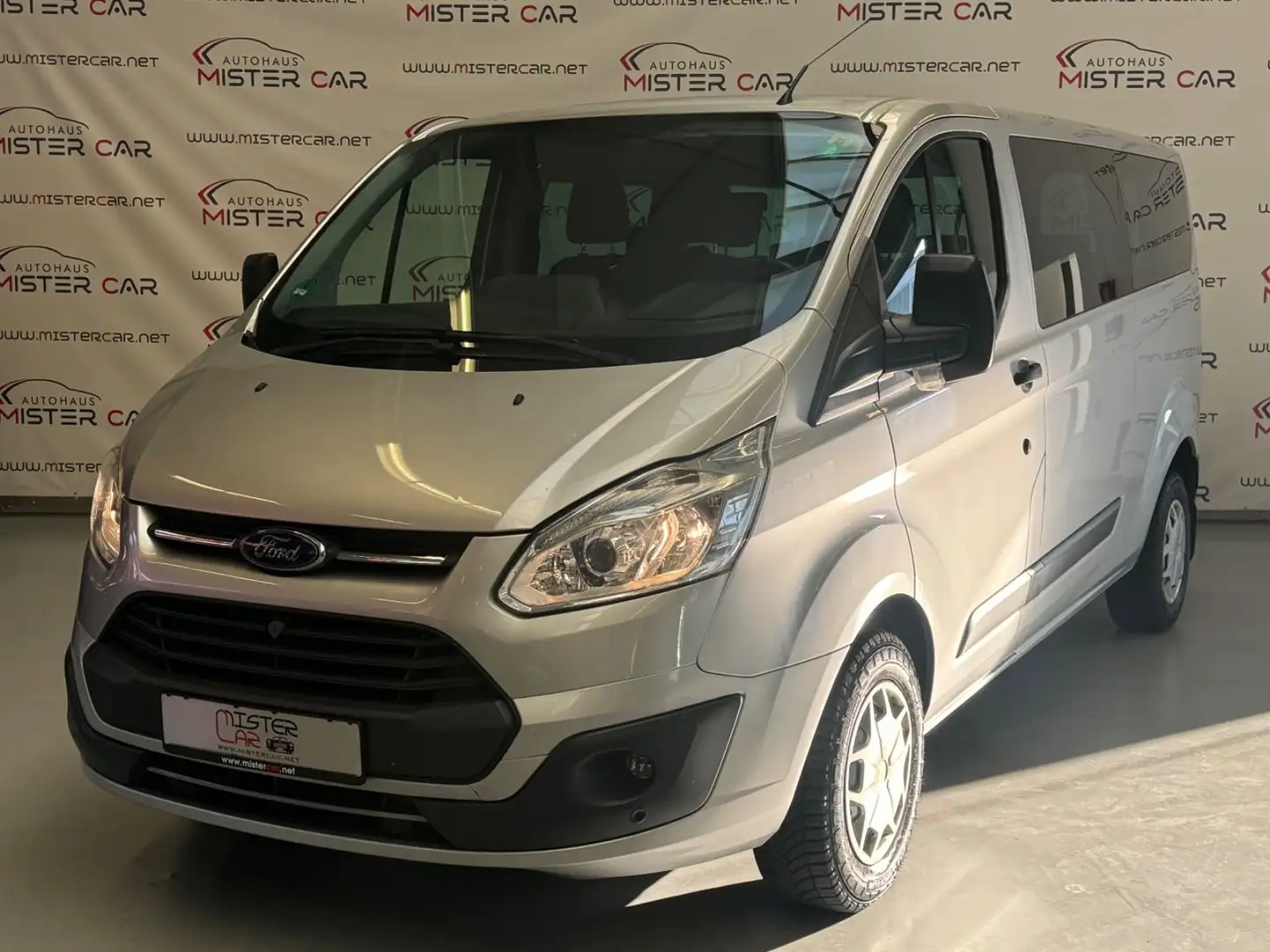Ford Transit Custom Kombi 310 L2 9-SITZ/AHK/Klima/PDC Silber - 1