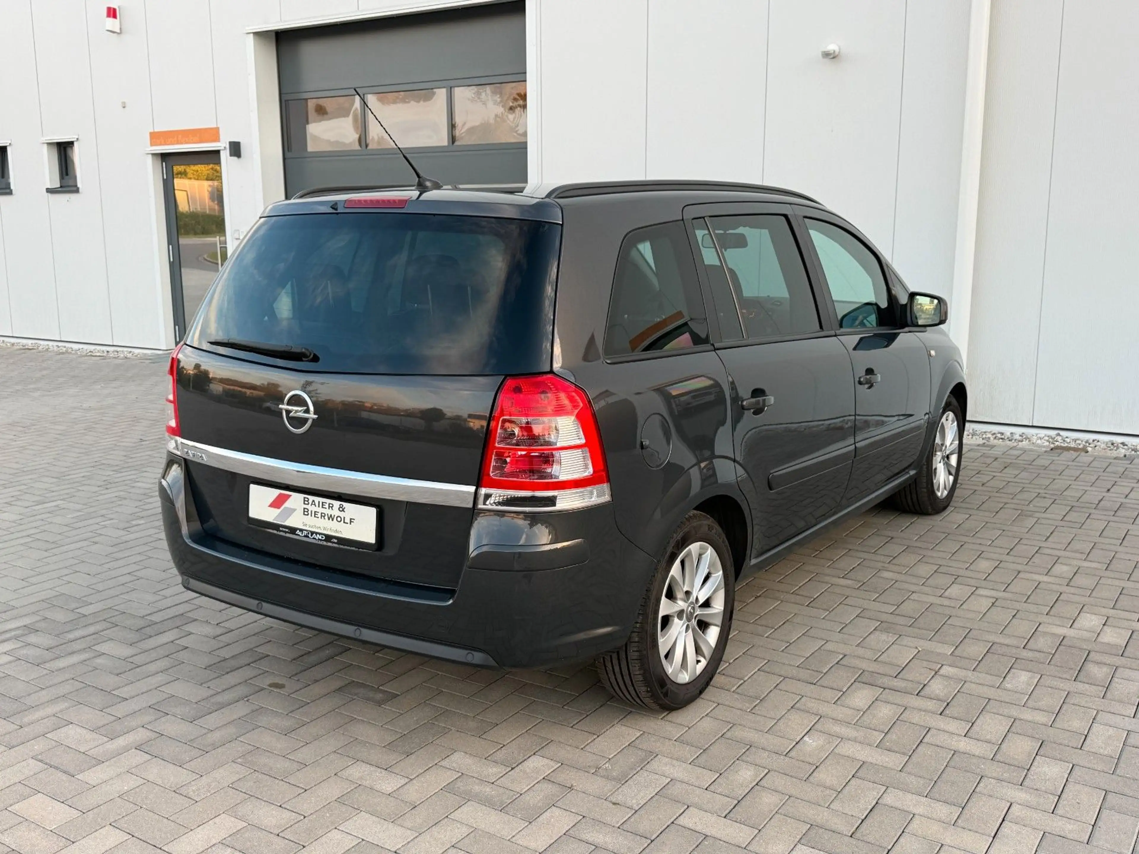 Opel Zafira B Family 1.8 A18XER 7-SITZER MUFU PDC SHZ — photo 4