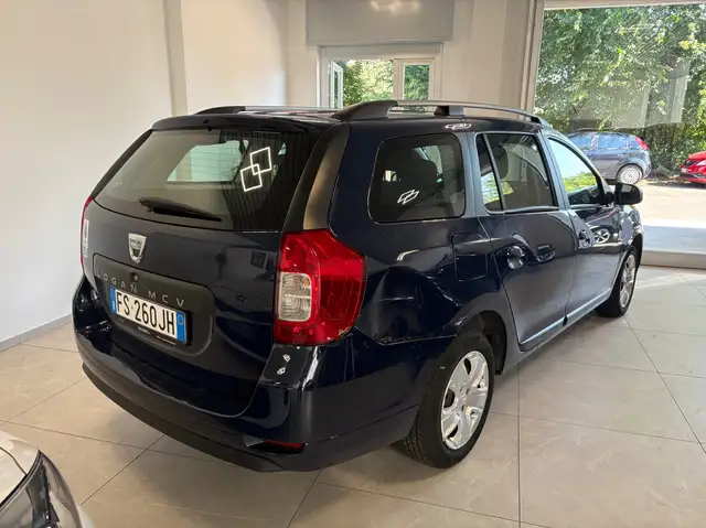 Dacia Logan view 2
