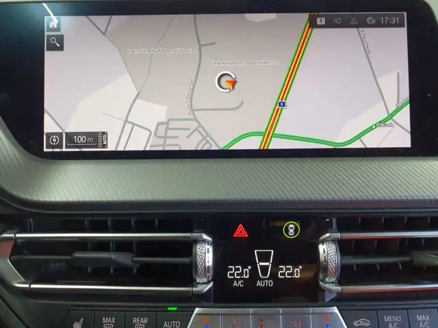 BMW 1 Series view 12