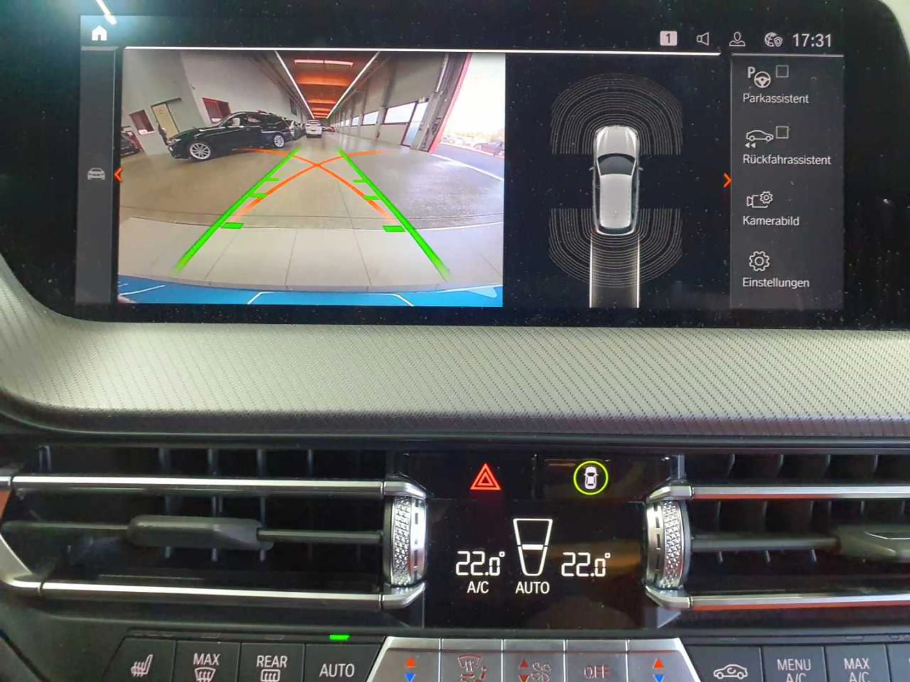 BMW 118 118d Sport Line Navi Leder LED — photo 16